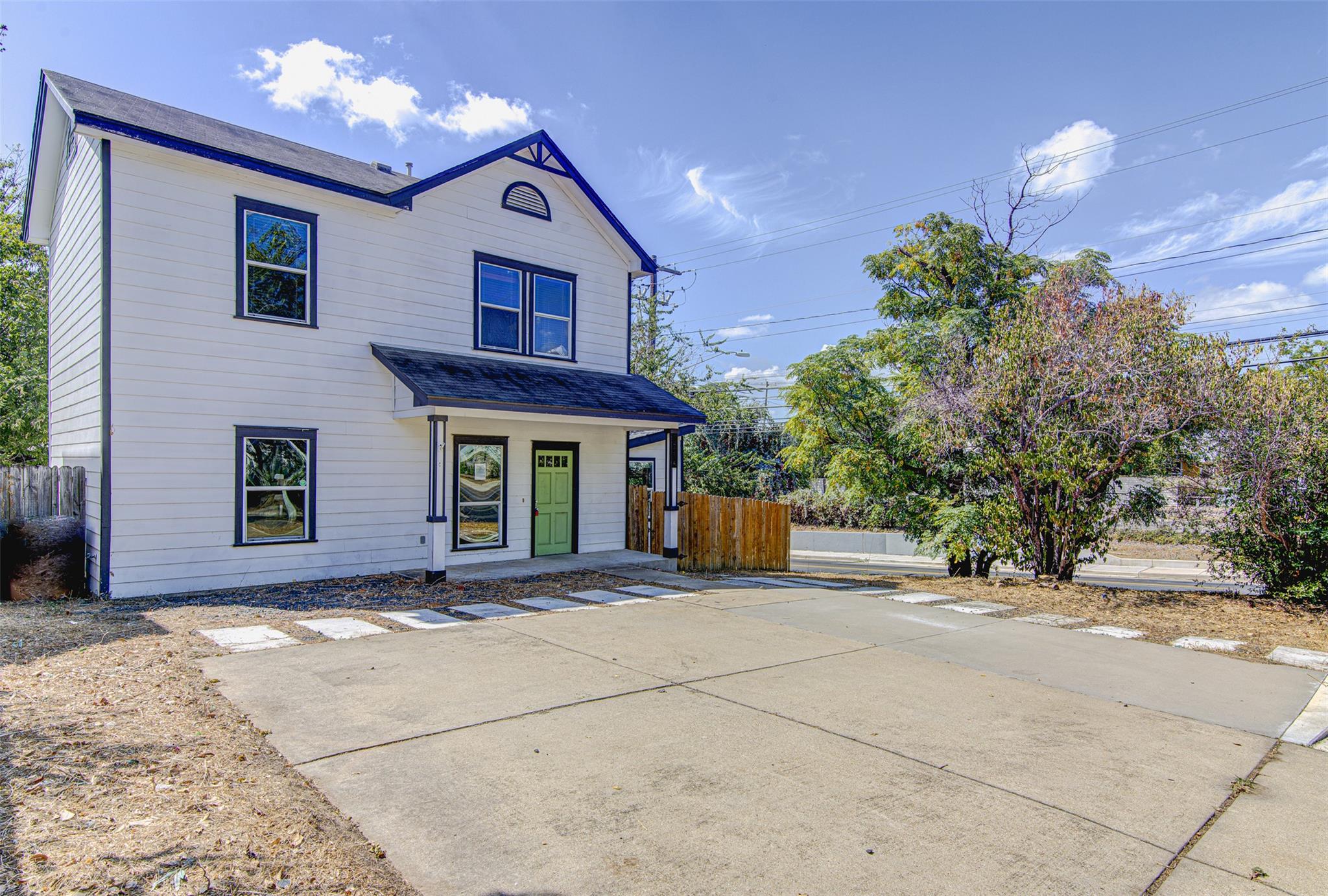 1901  New York Ave  #A, photo 2