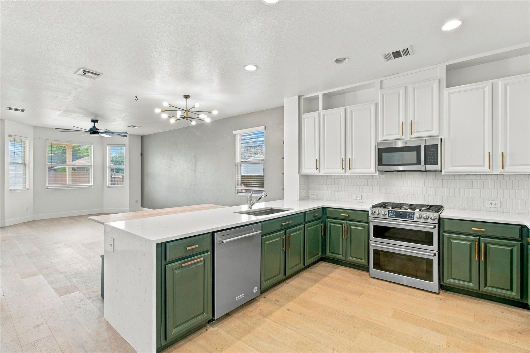 231  Fletcher Bnd, photo 5