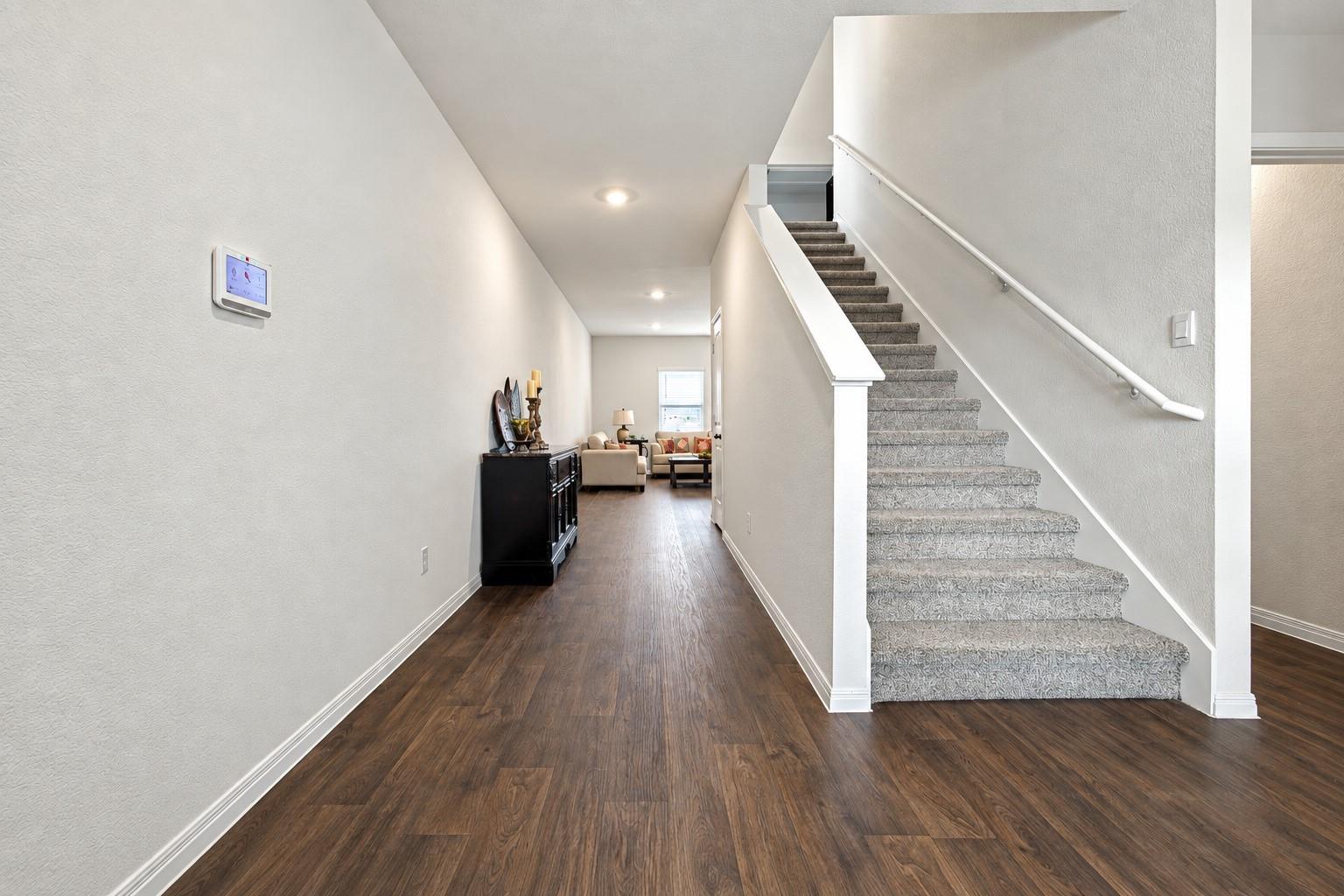 20204  Heinrich Ln, photo 3