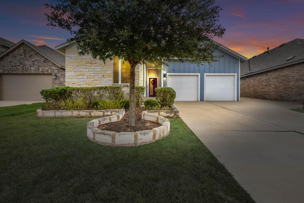 11321  American Mustang Loop, photo 2