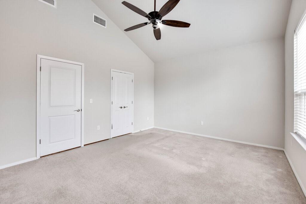 11321  American Mustang Loop, photo 8