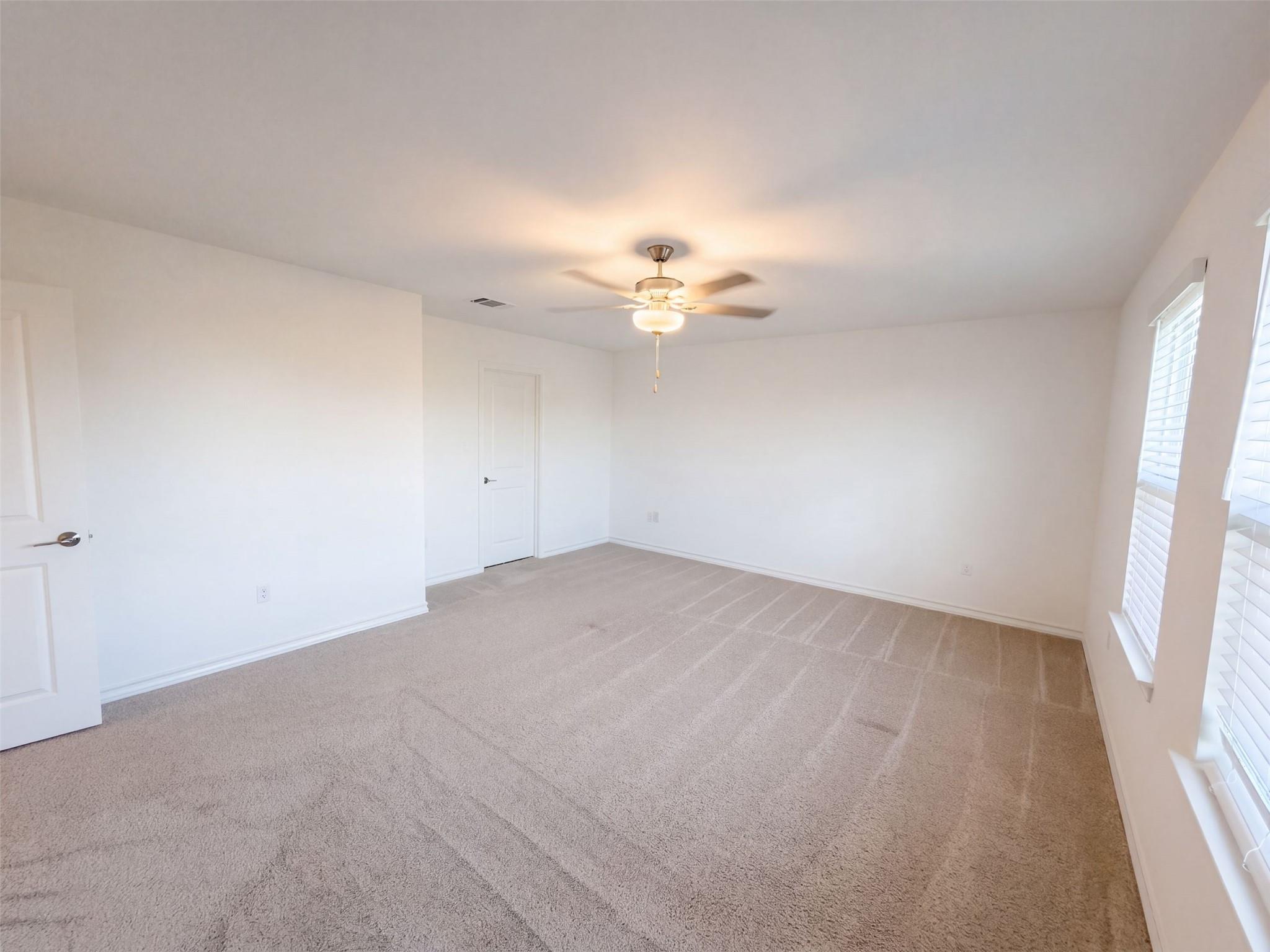 17325  Casanova Ave, photo 4