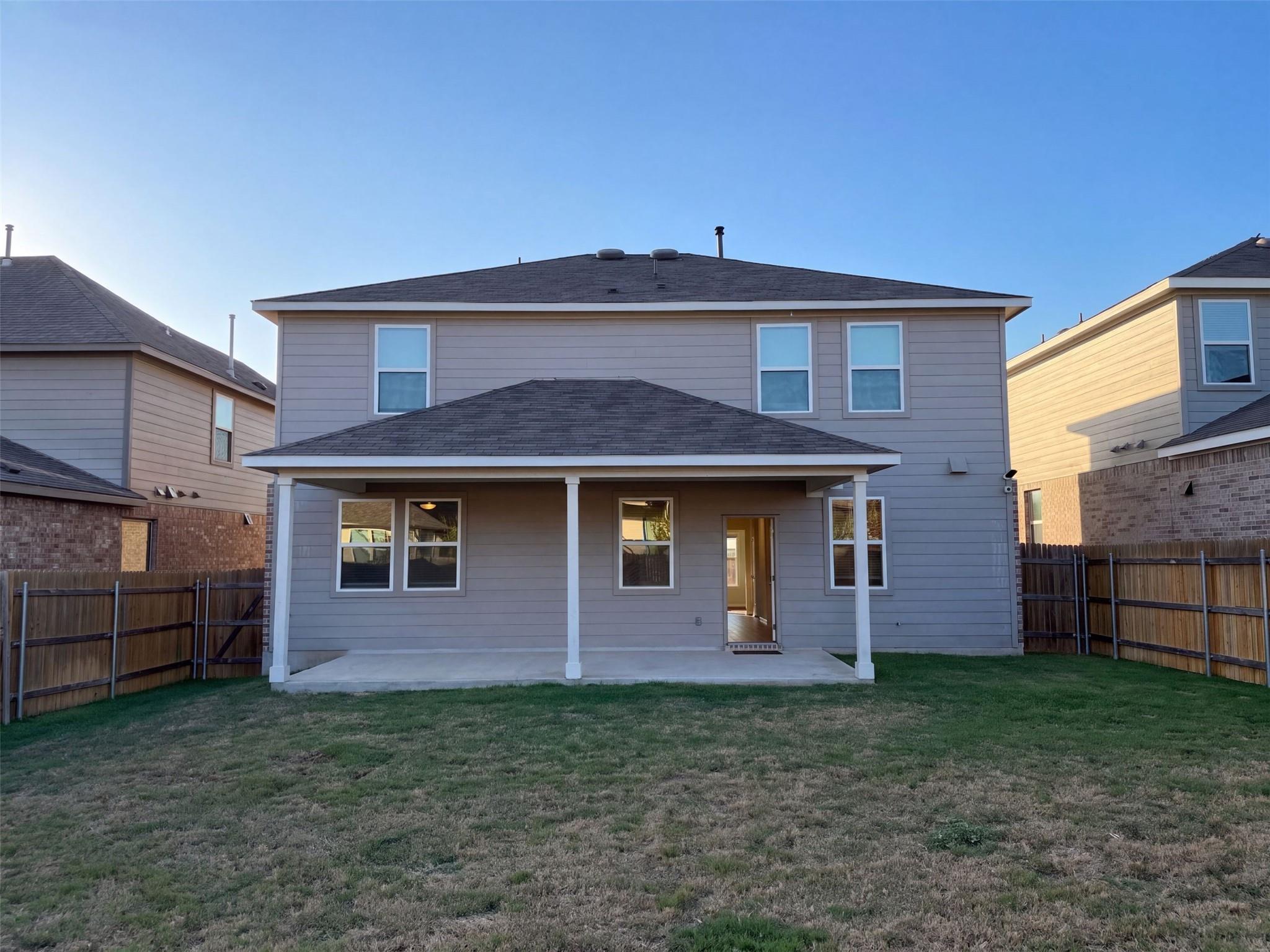 17325  Casanova Ave, photo 5