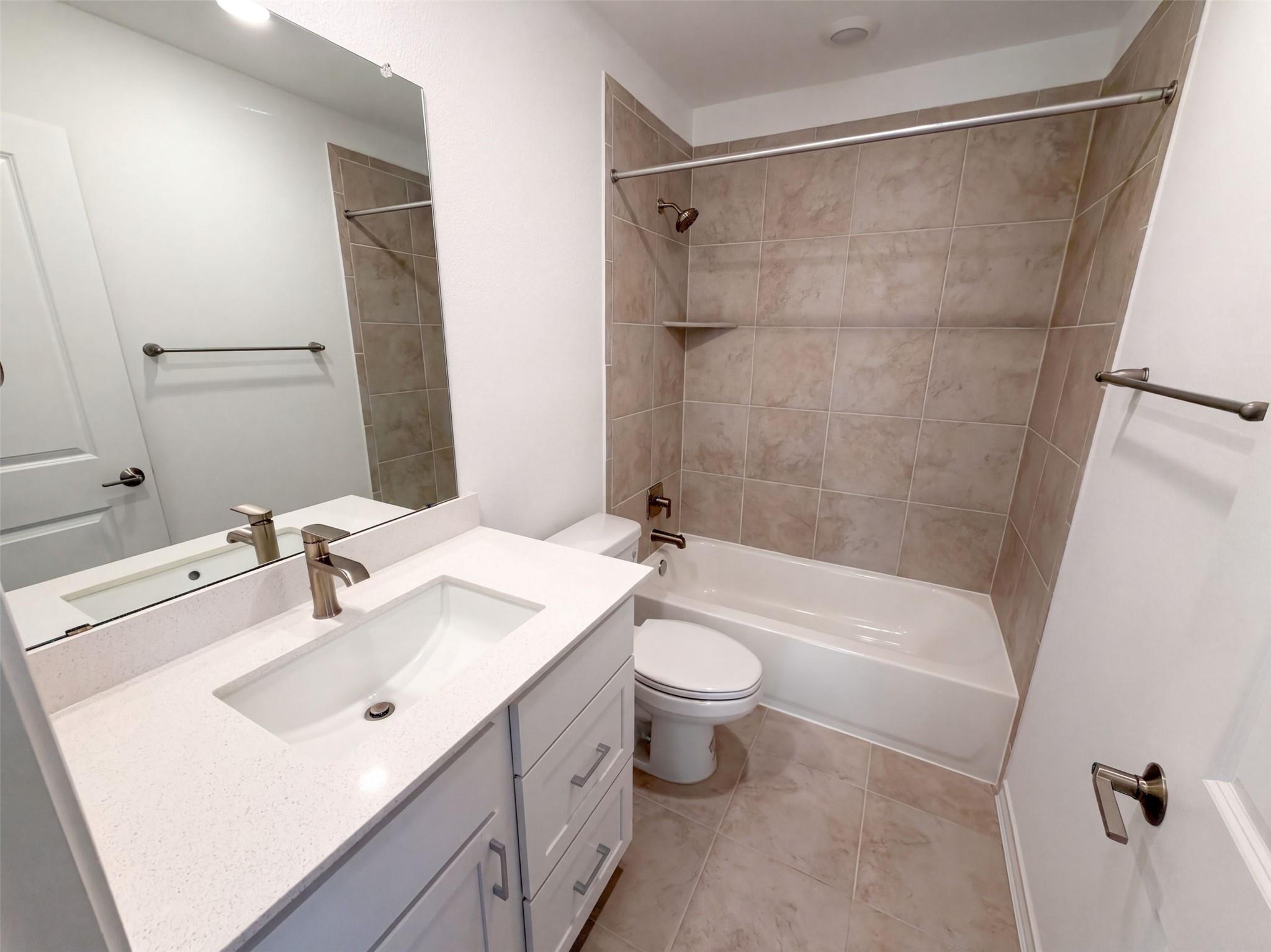 17325  Casanova Ave, photo 8