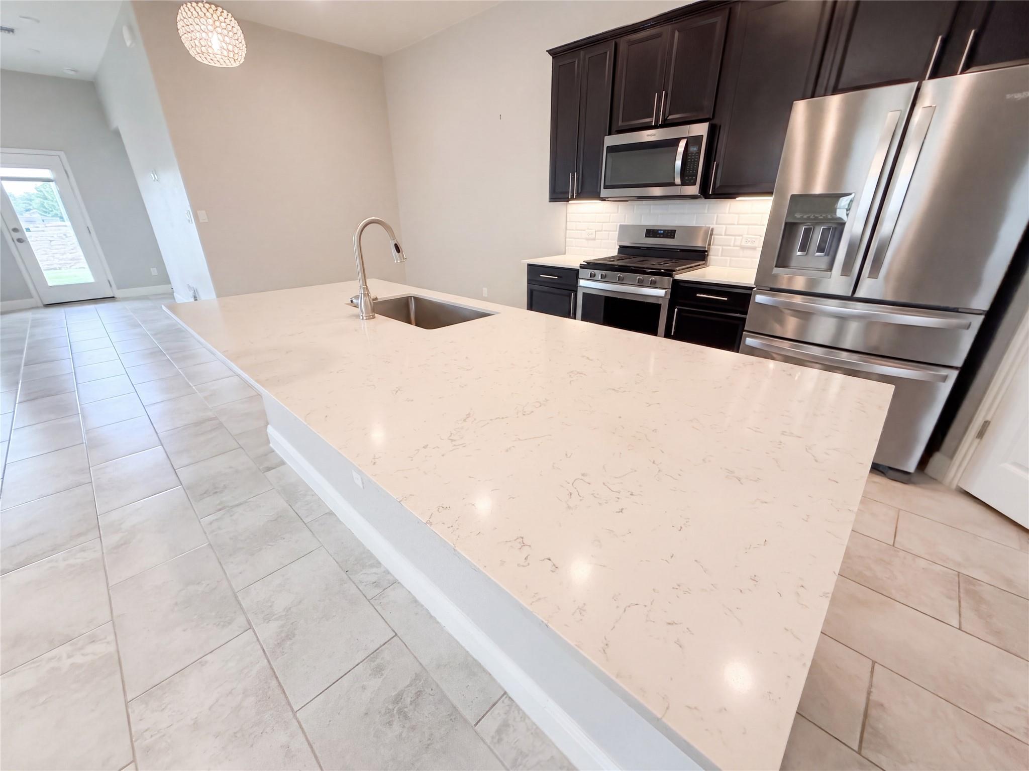306  Duroc Dr, photo 2