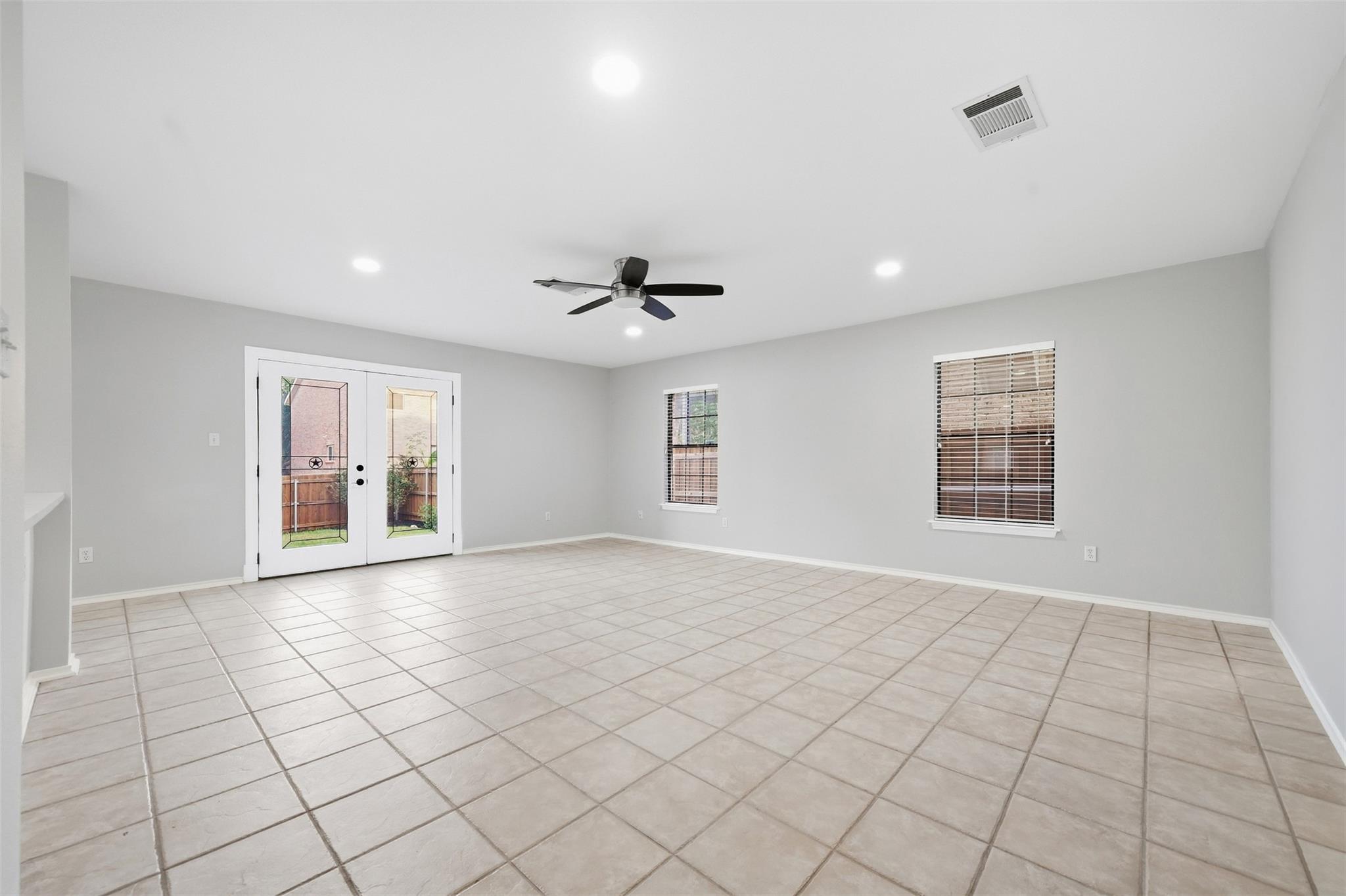 2423  Lavendale Ct, photo 11