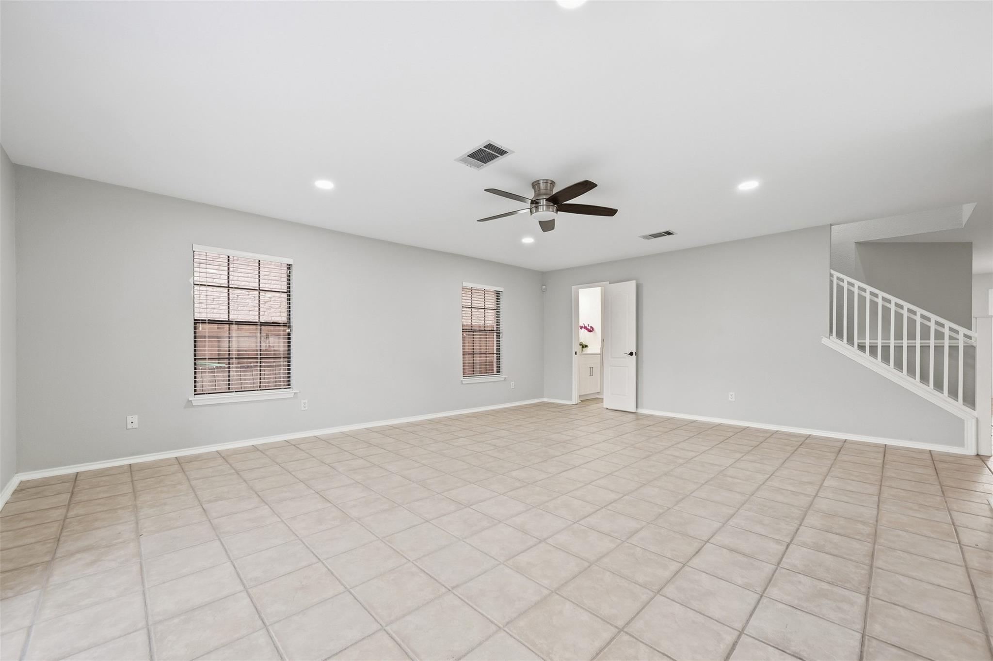 2423  Lavendale Ct, photo 10