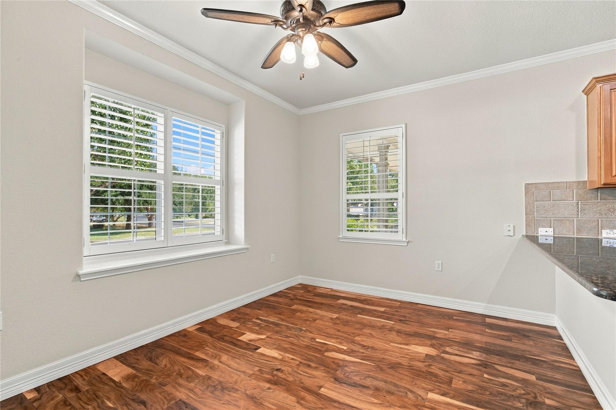 100  Dawson Trl, photo 8
