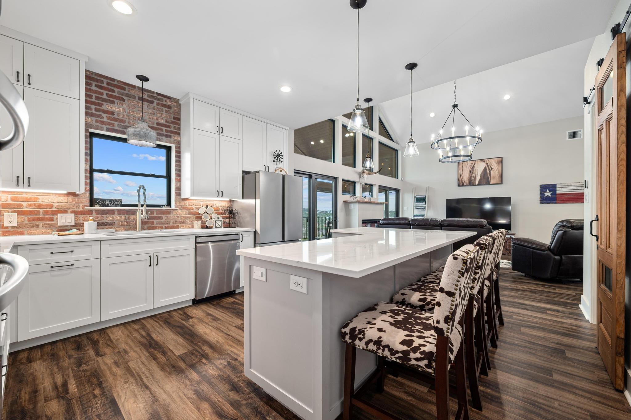 4408  Hennig Dr, photo 8