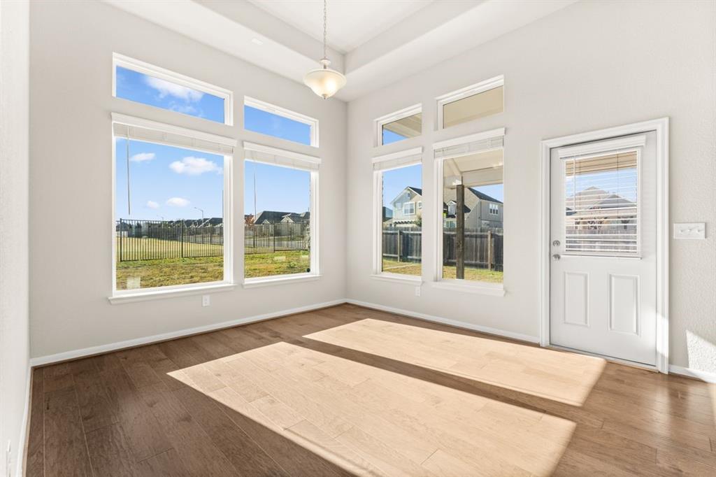 820  Paper Daisy Path, photo 10