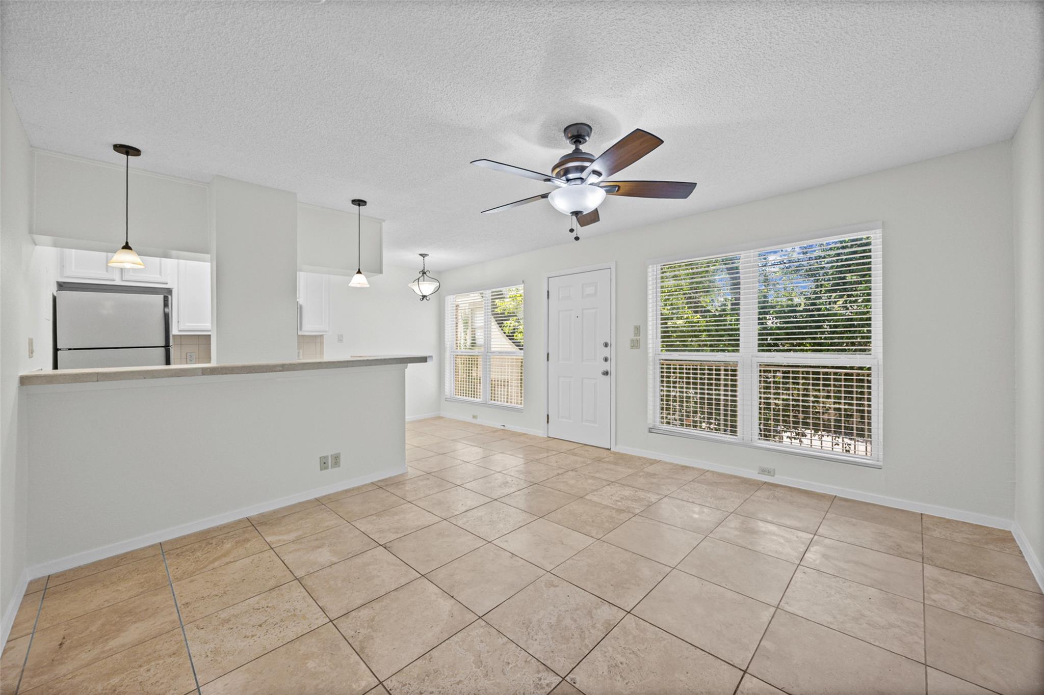2220  Leon St  #203, photo 3