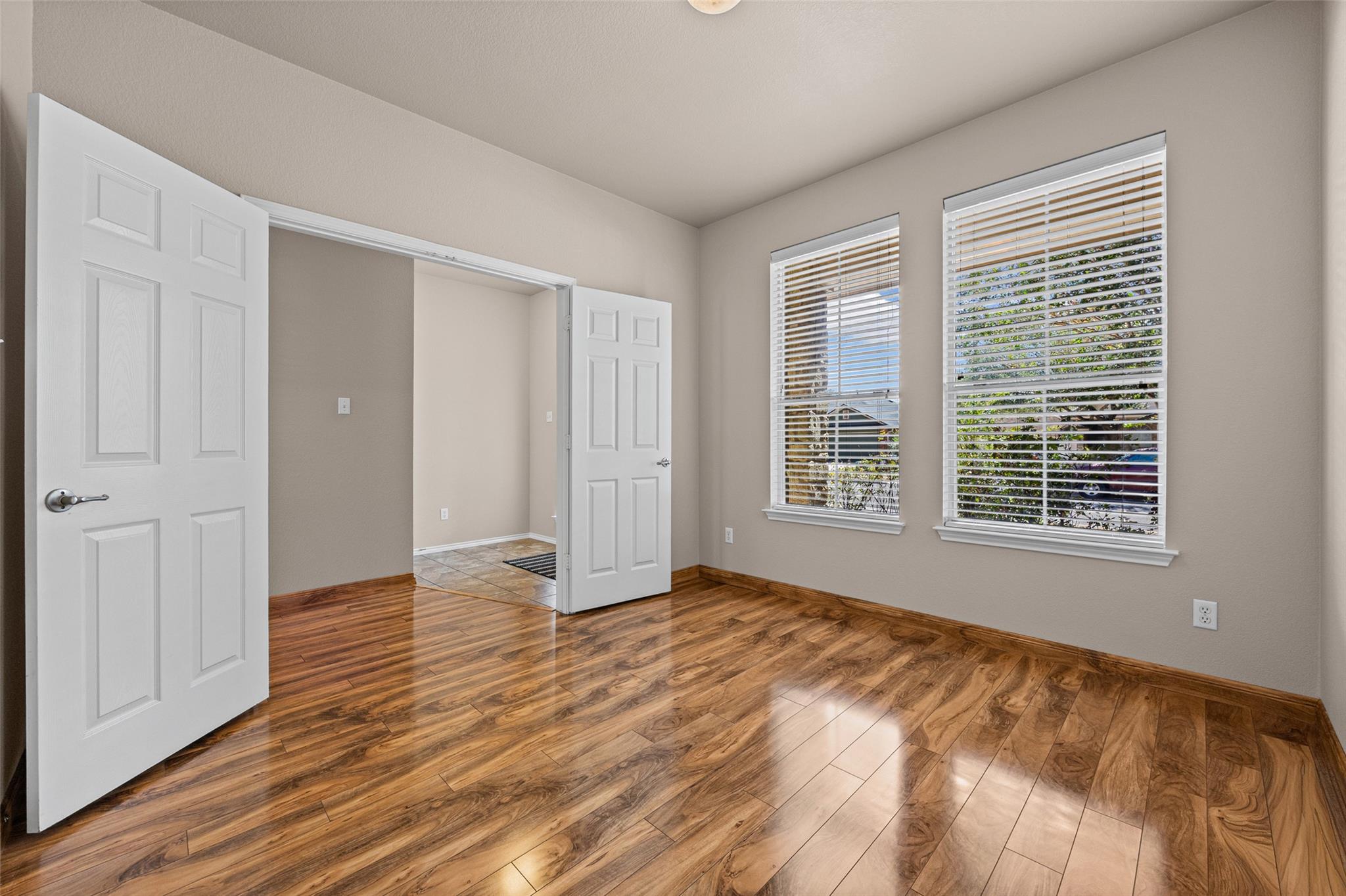 1704  McClannahan Dr, photo 5