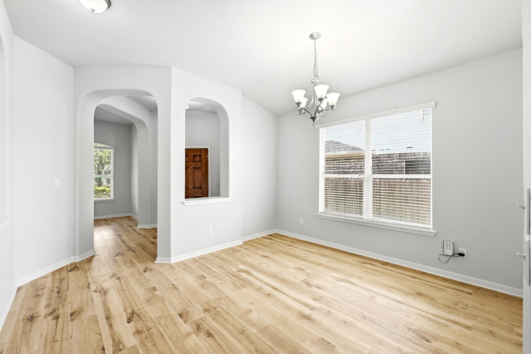 18608  Wind Valley Way, photo 11