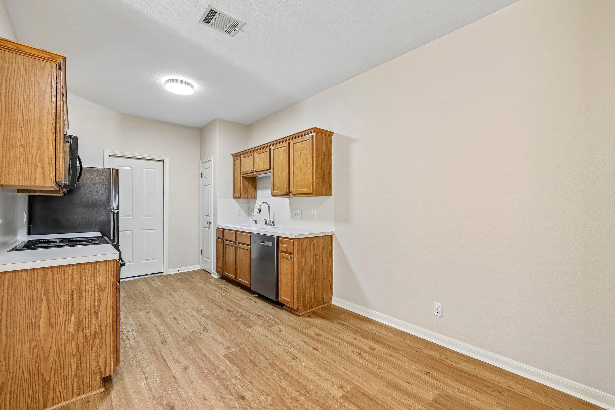 2409B  Curry Loop None, photo 11