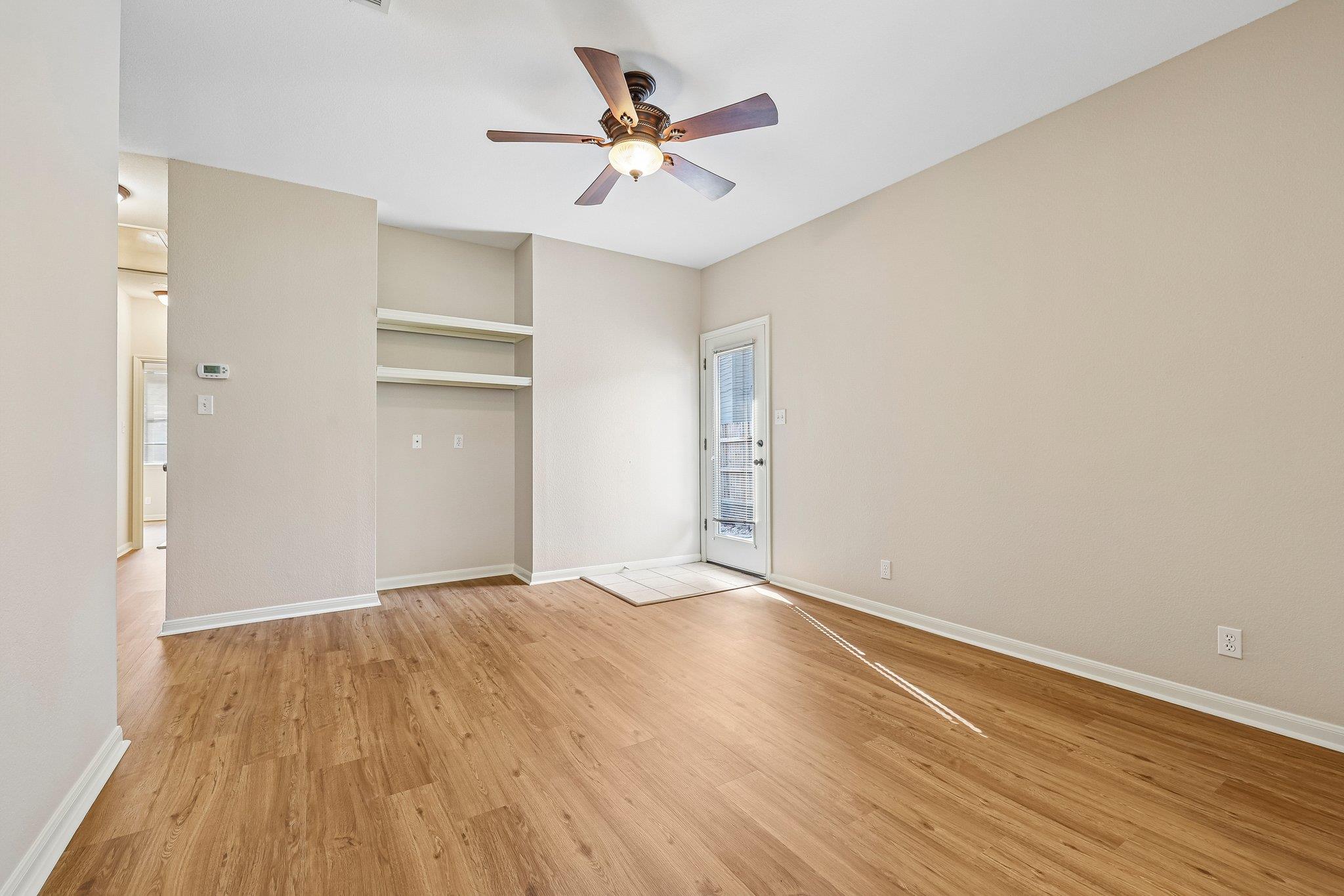 2409B  Curry Loop None, photo 7