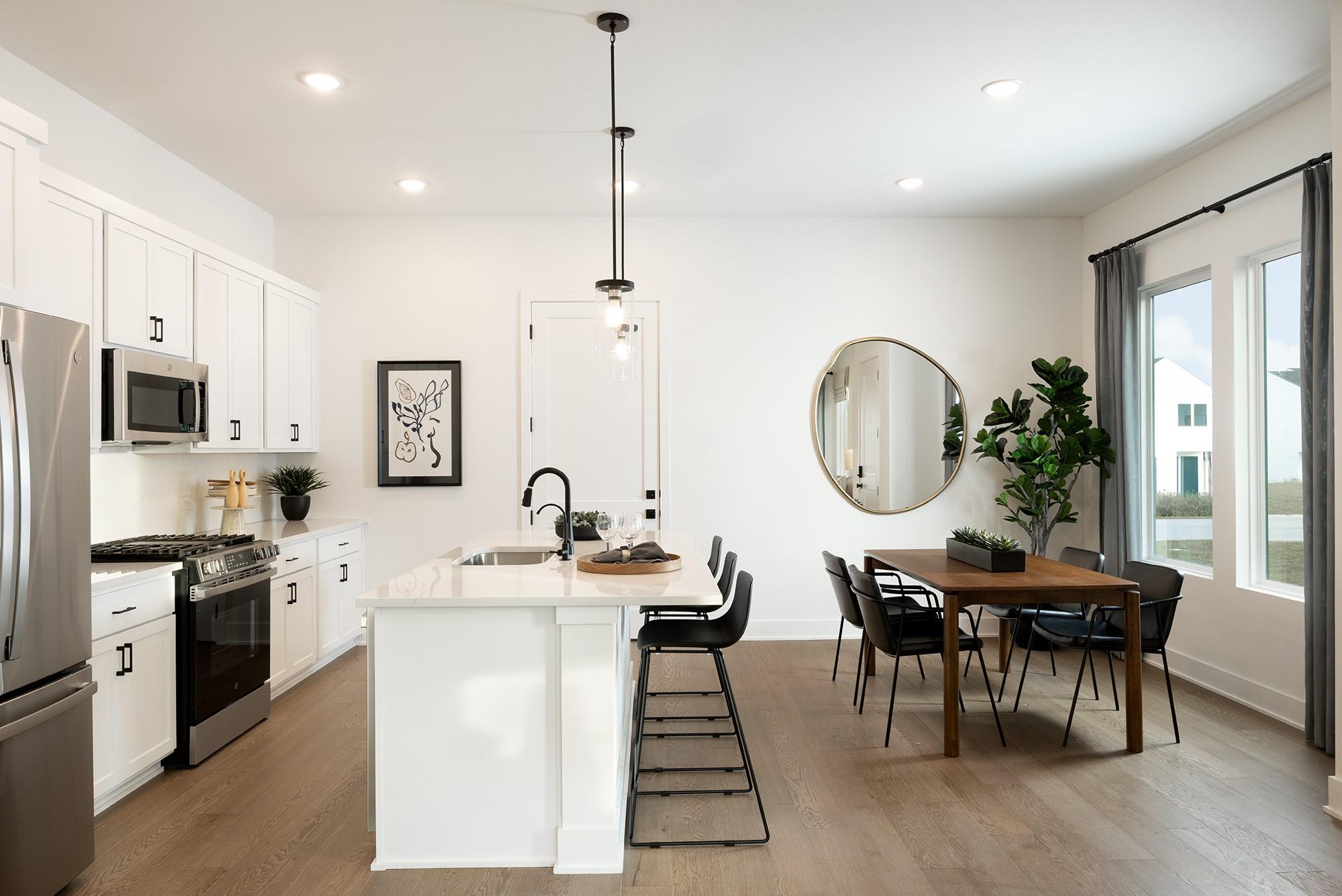 8026  Bird Song Cir, photo 5