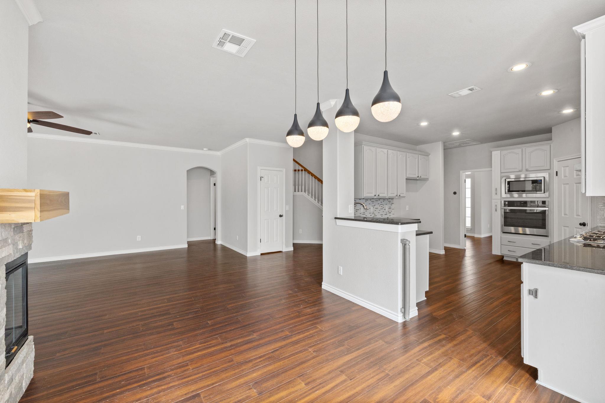 2211  Spring Hollow Path, photo 11