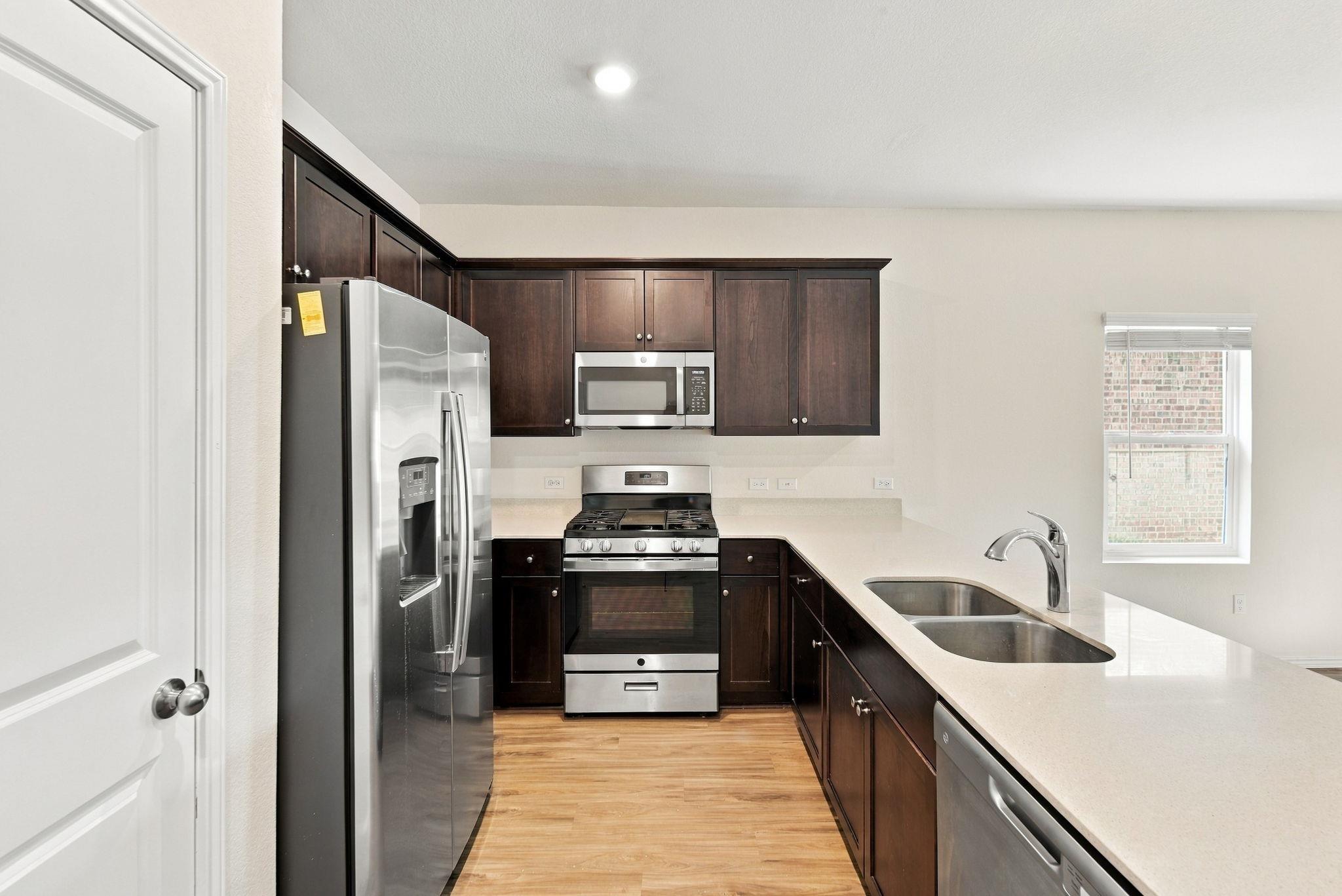 216  George Neggan Ln, photo 4