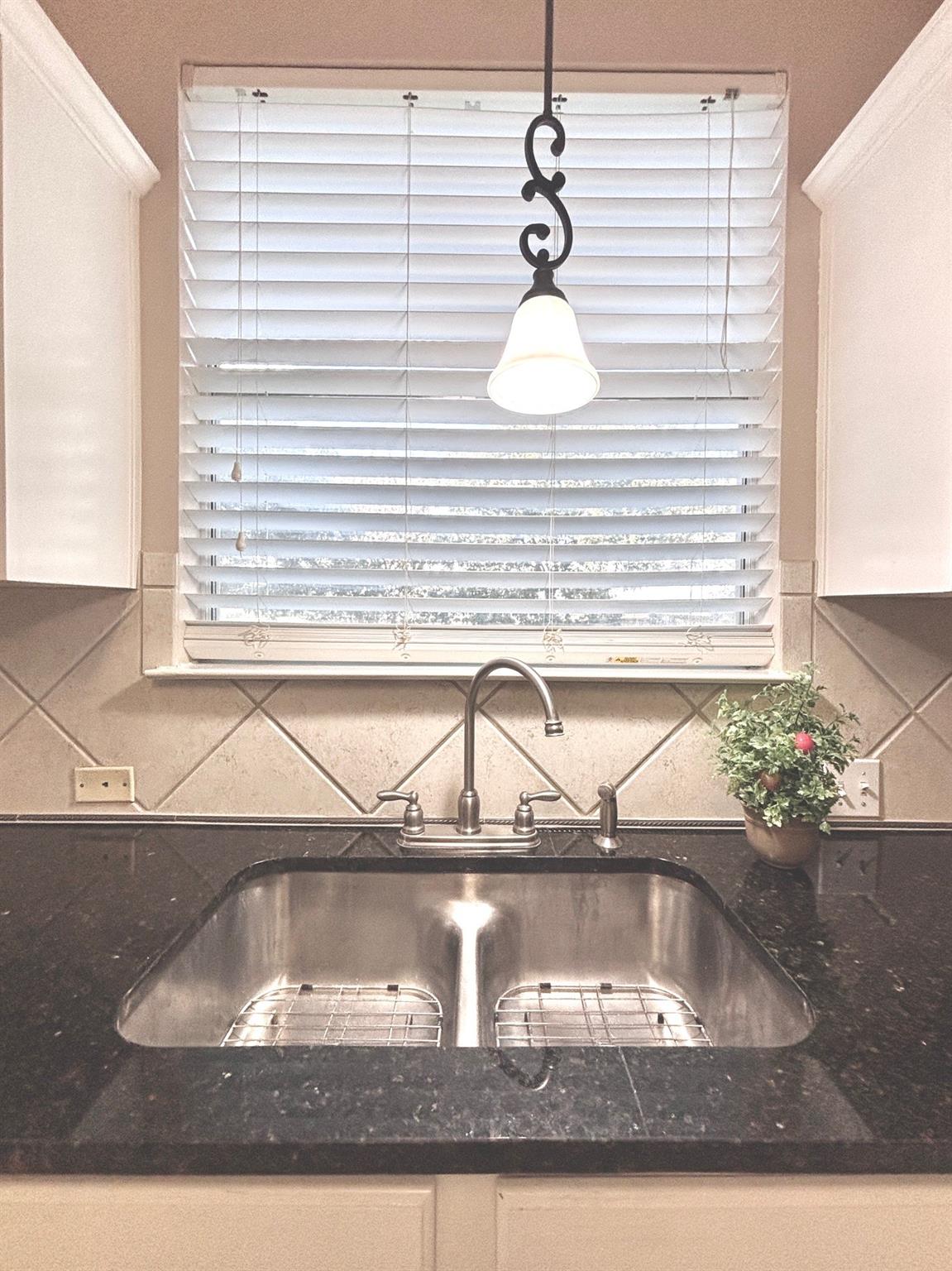 1346  Ashberry Trl, photo 12