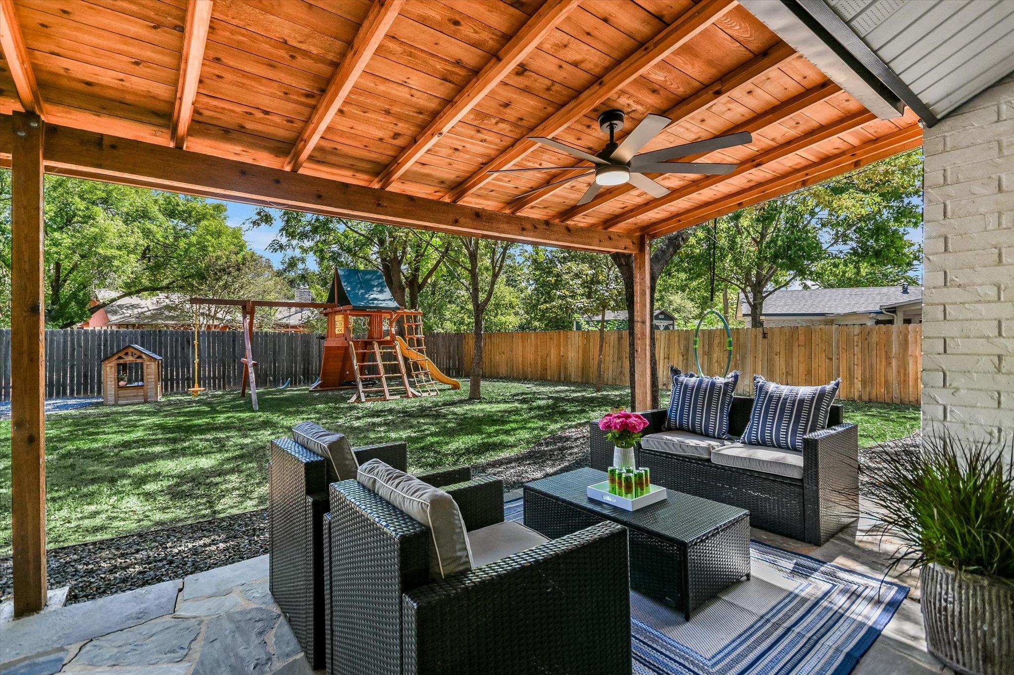 1700  Colony Creek Dr, photo 3