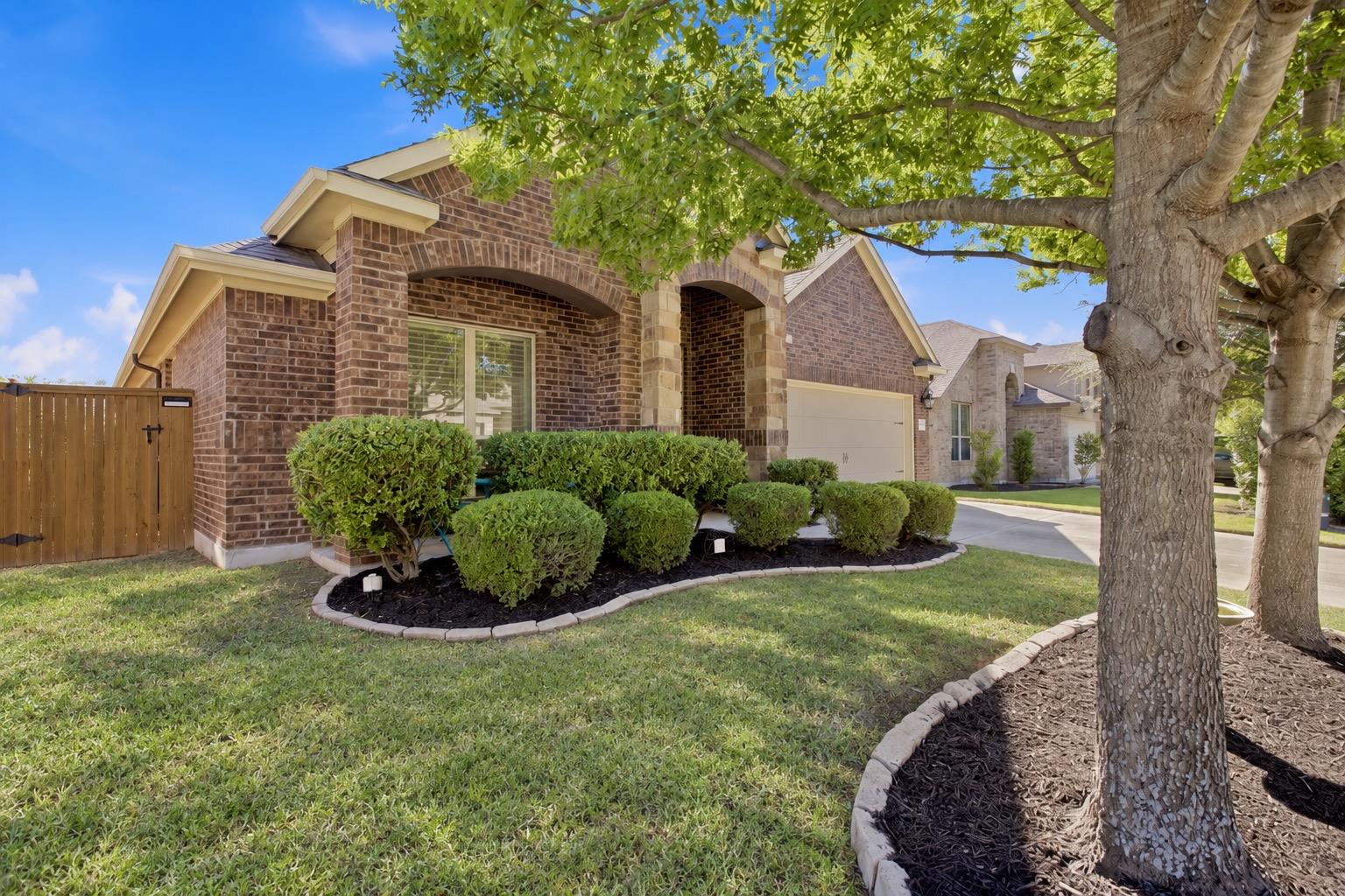2772  Santa Ana Ln, photo 2