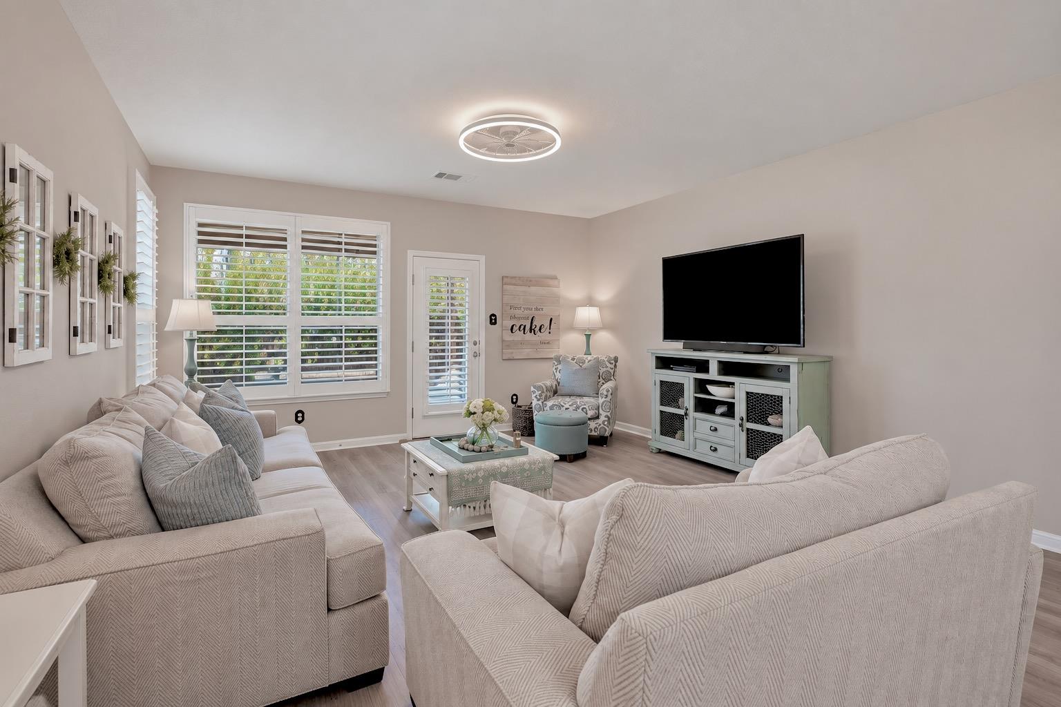 2772  Santa Ana Ln, photo 7