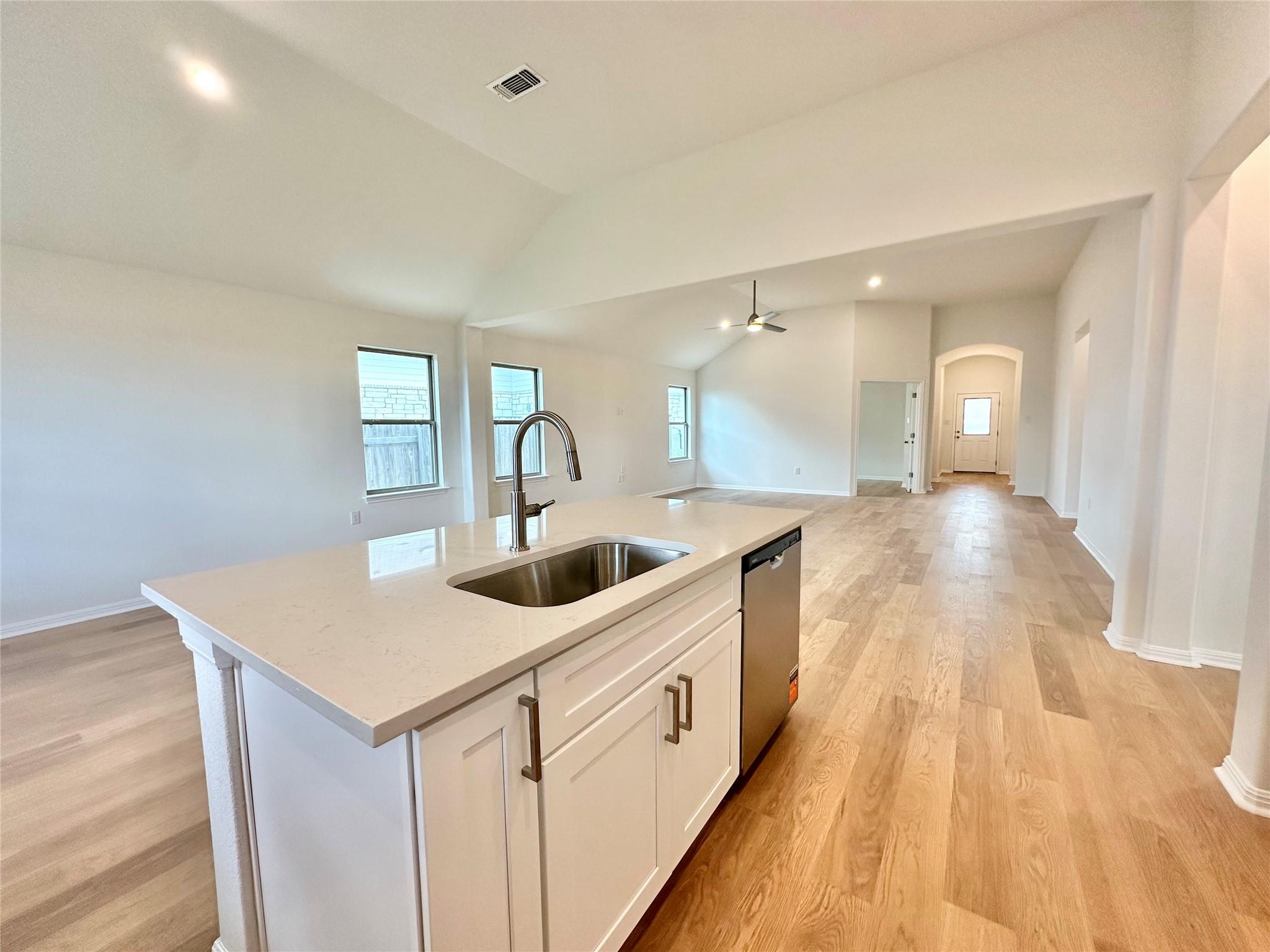 326  Dogvane Cir, photo 7