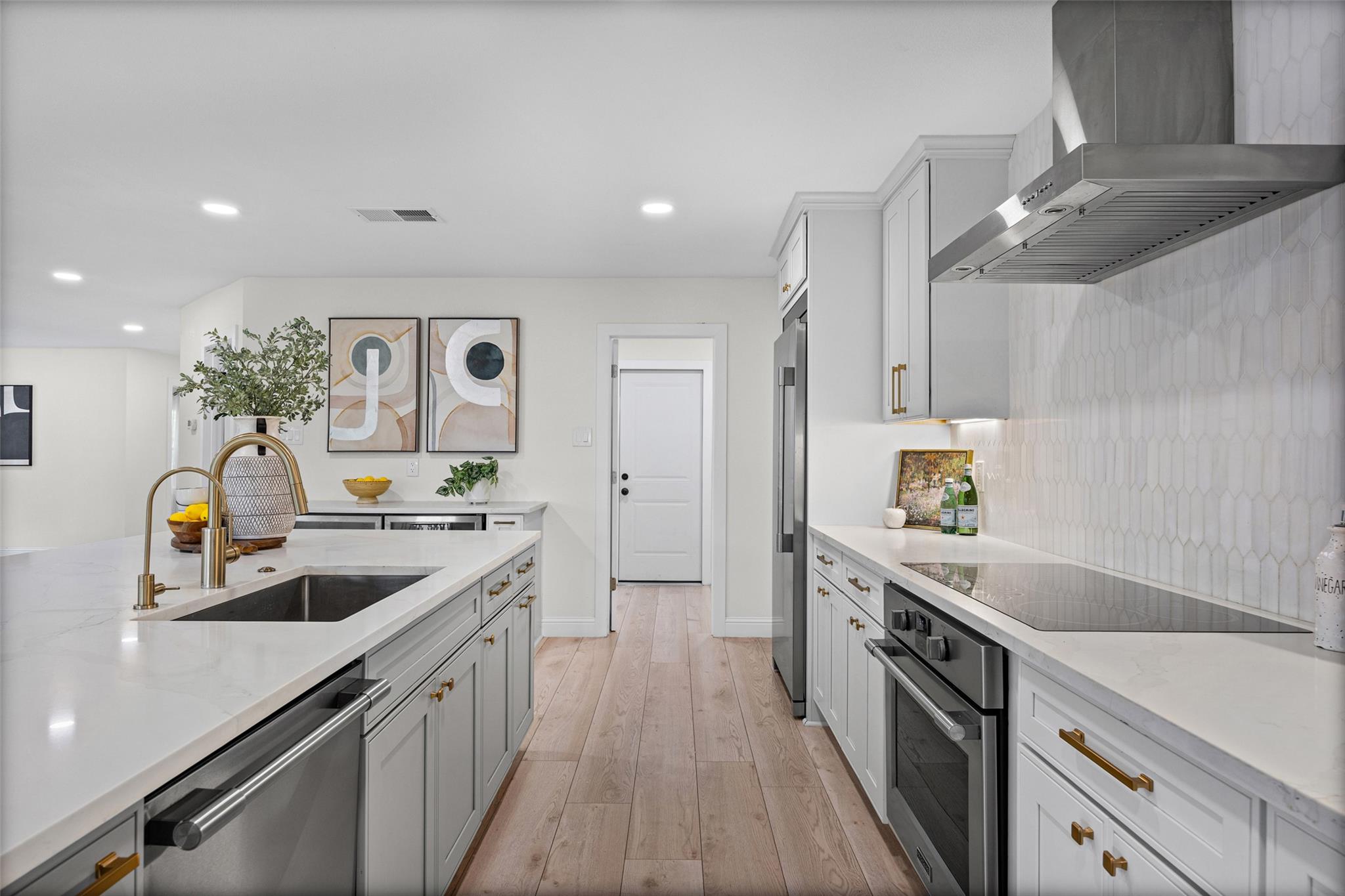 8309  Pompano Cv, photo 11