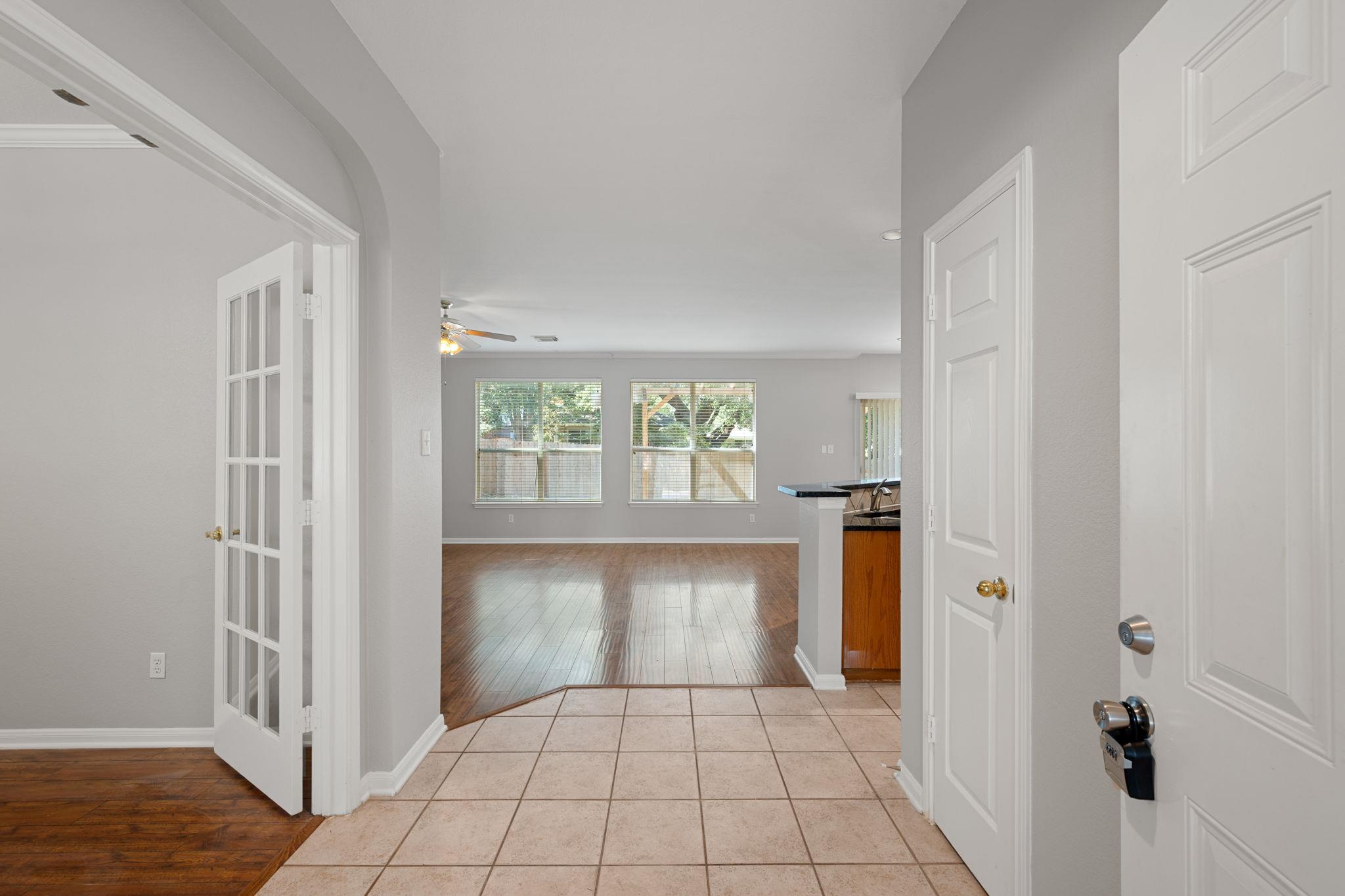 6036  Mesa Verde Cir, photo 4