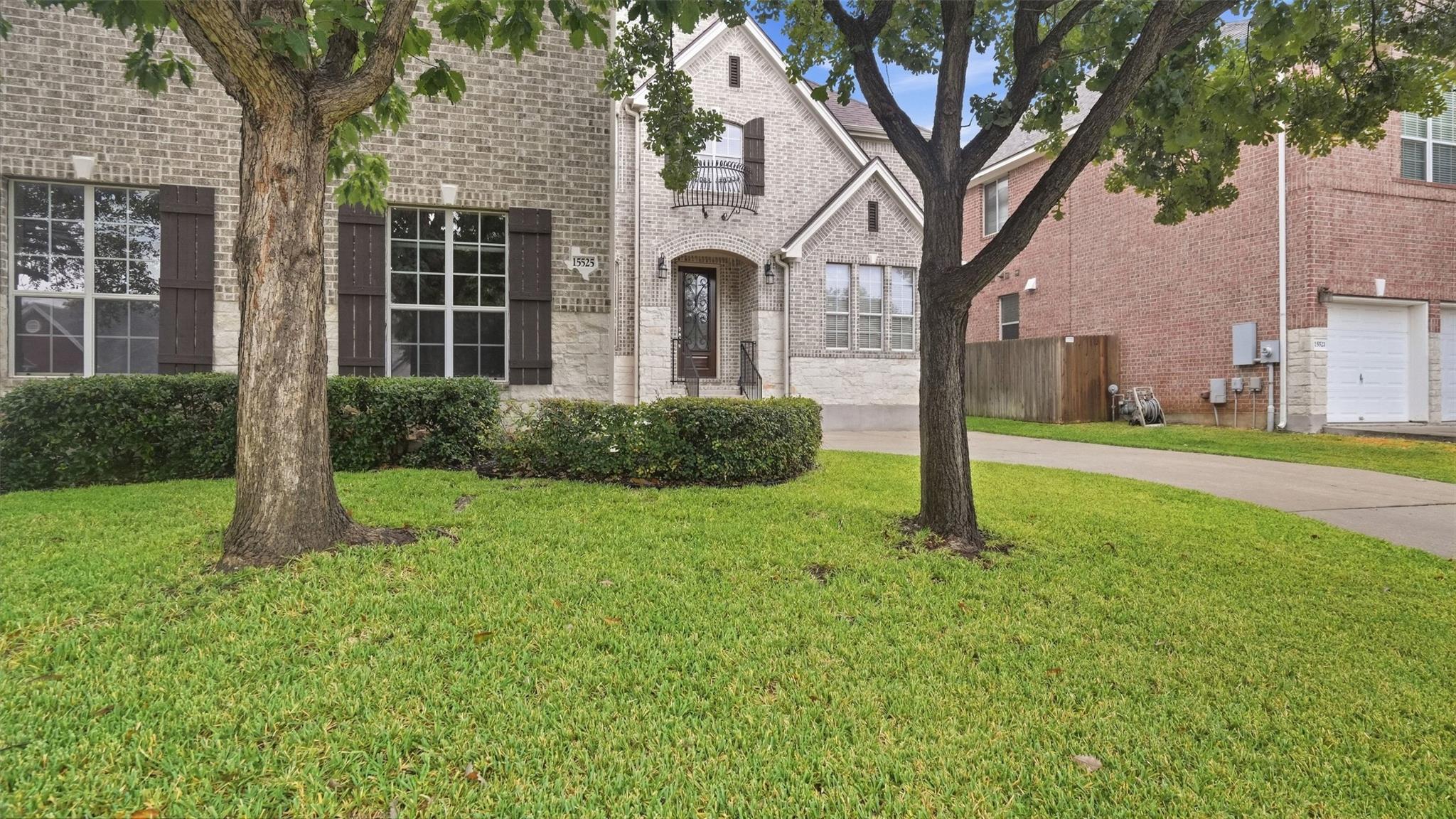 15525  Echo Hills Dr, photo 2