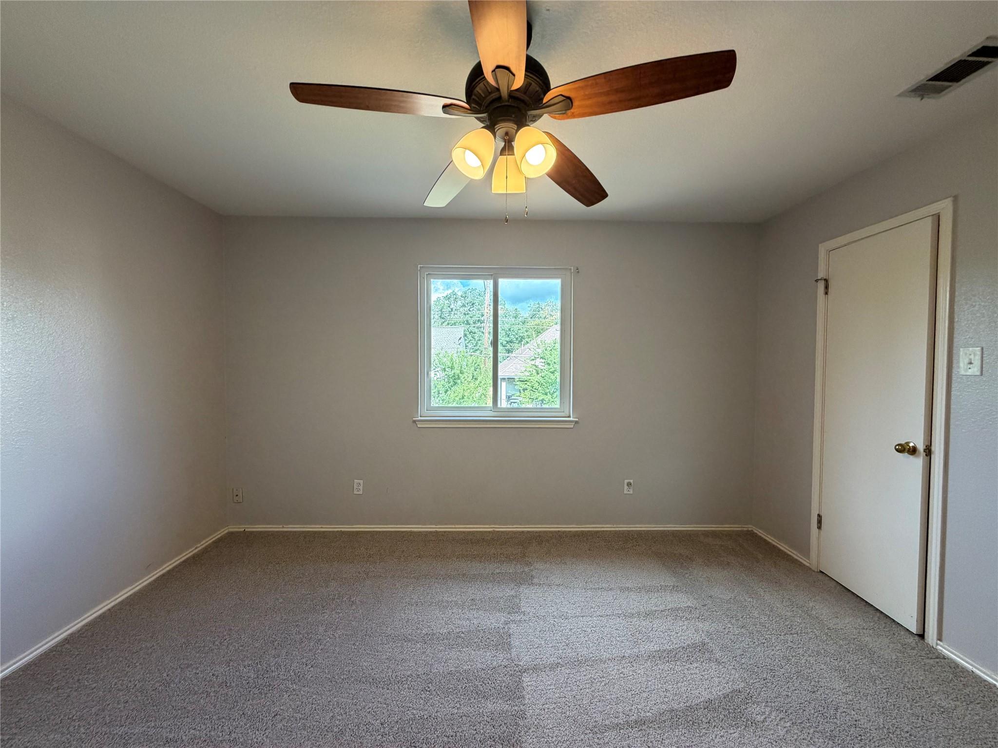 1722  Woods Blvd, photo 10