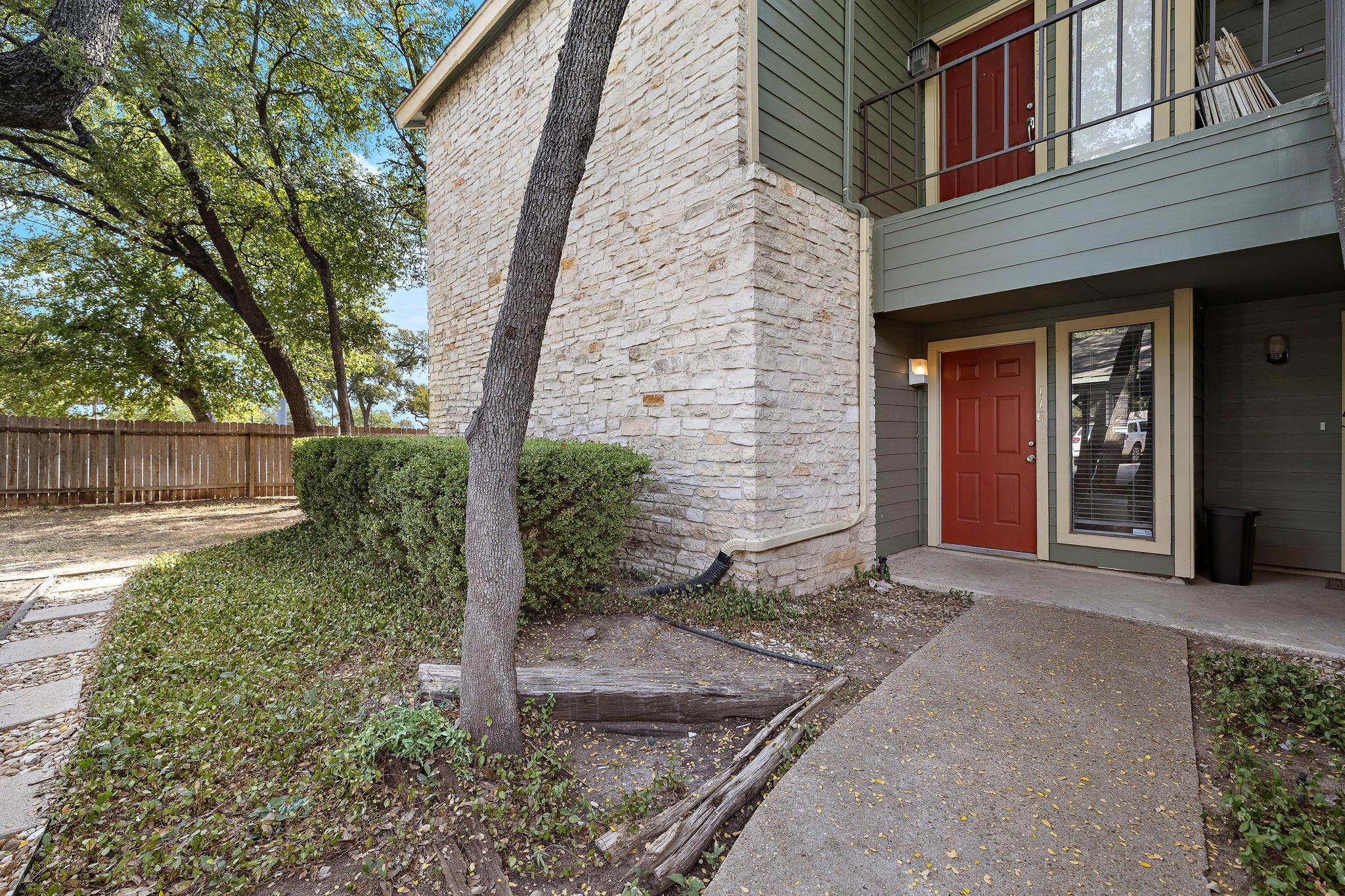 11970  Jollyville Rd  #116, photo 2