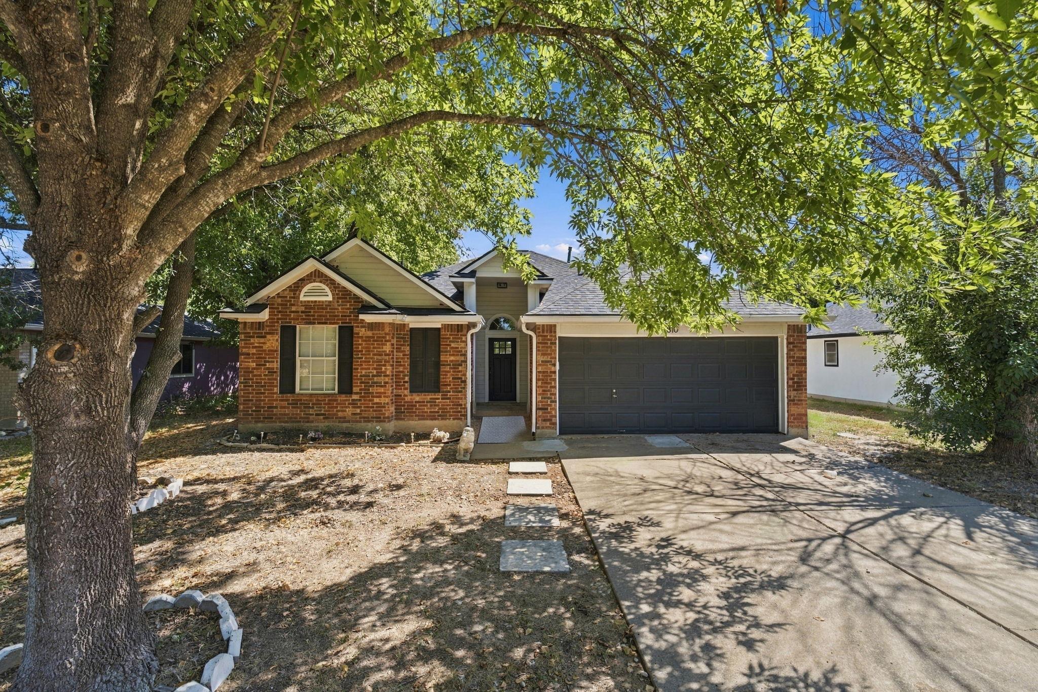 810  Honeysuckle Dr, photo 6