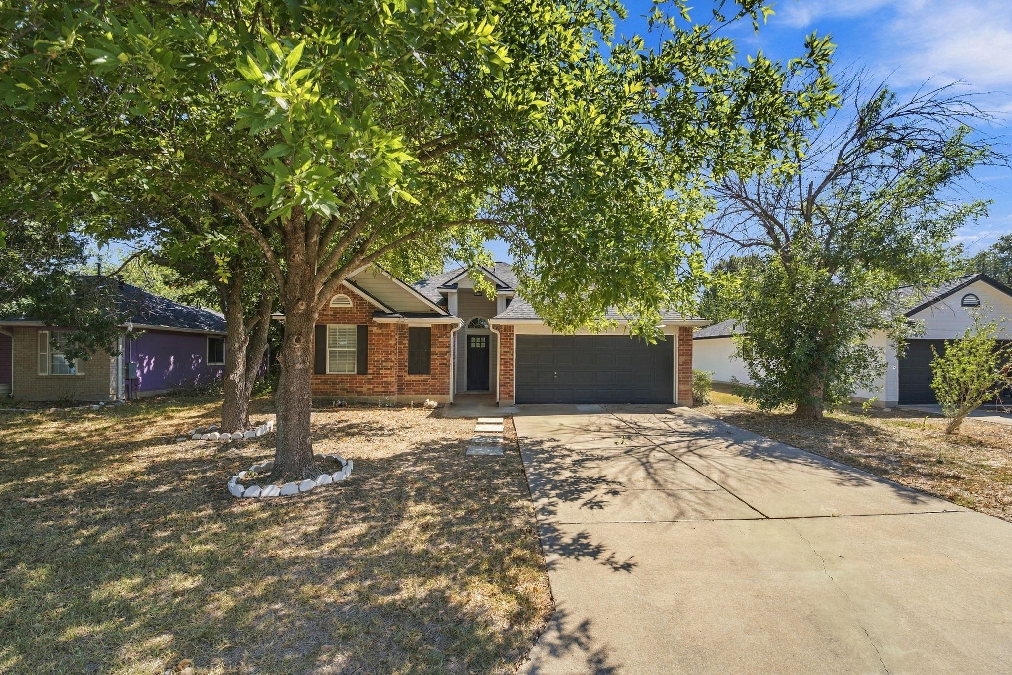 810  Honeysuckle Dr, photo 7