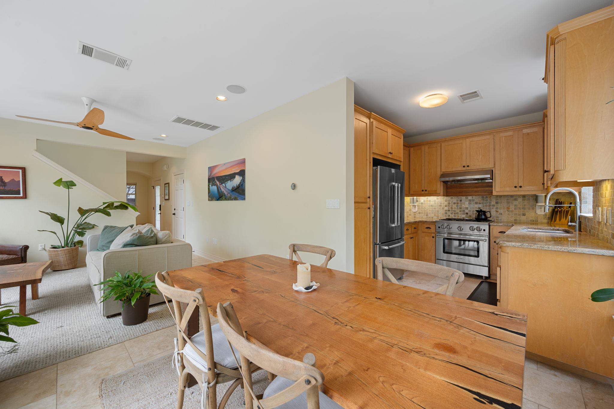 601  Upson St  #D, photo 11