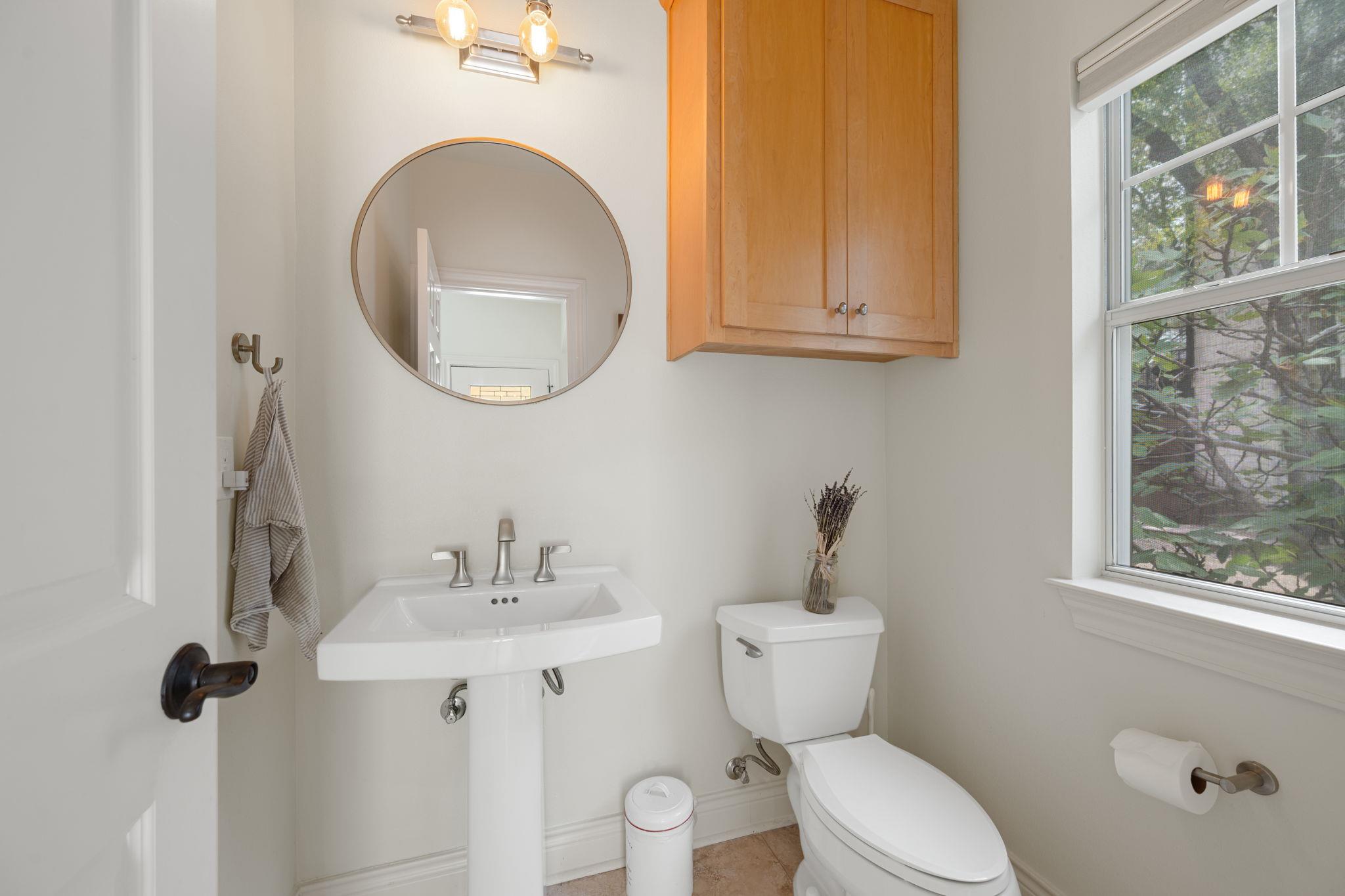 601  Upson St  #D, photo 12