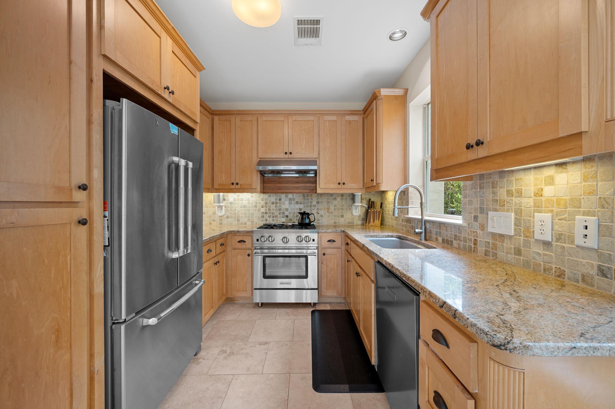 601  Upson St  #D, photo 7
