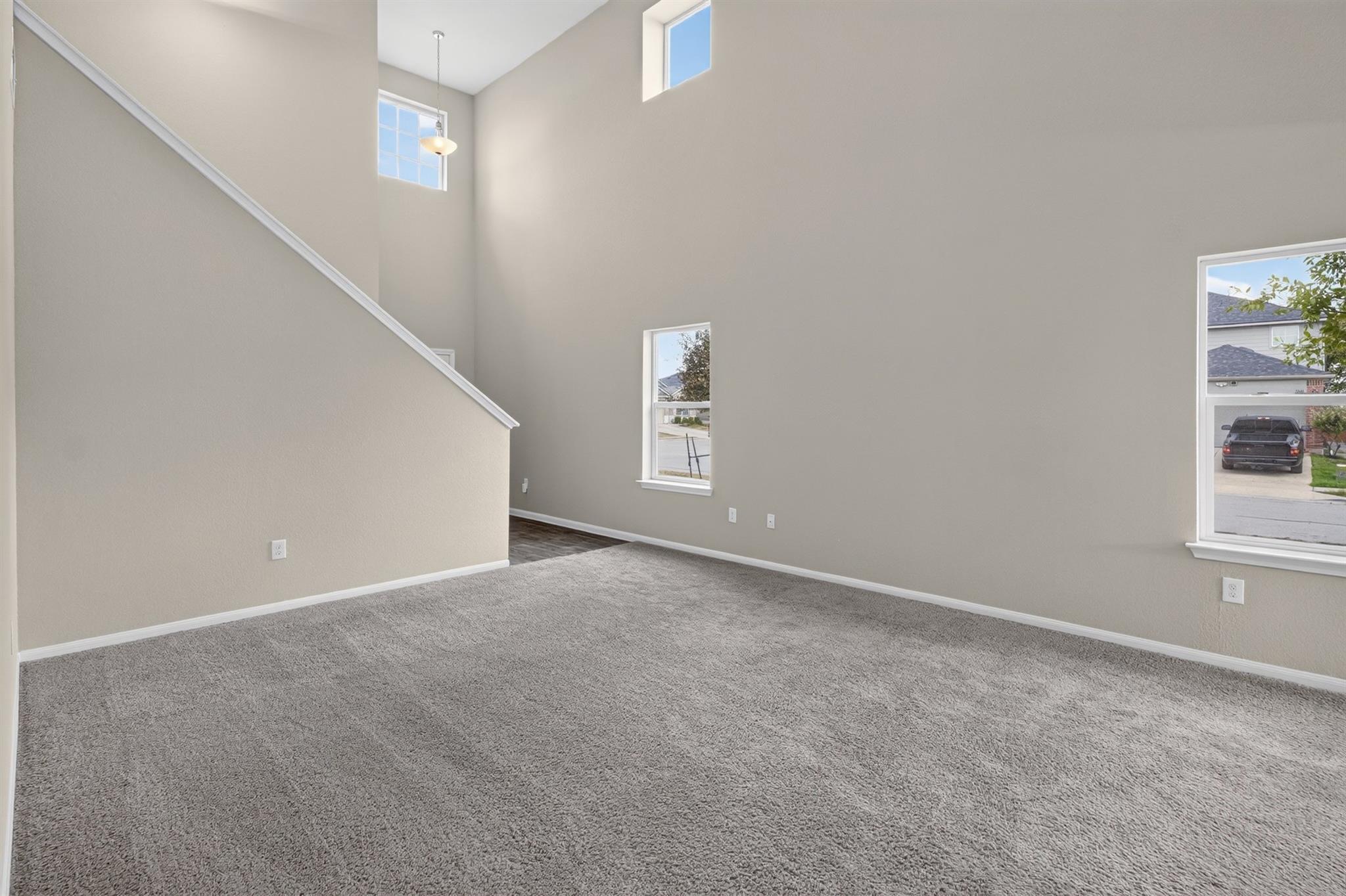 14513  Pernella Rd, photo 7