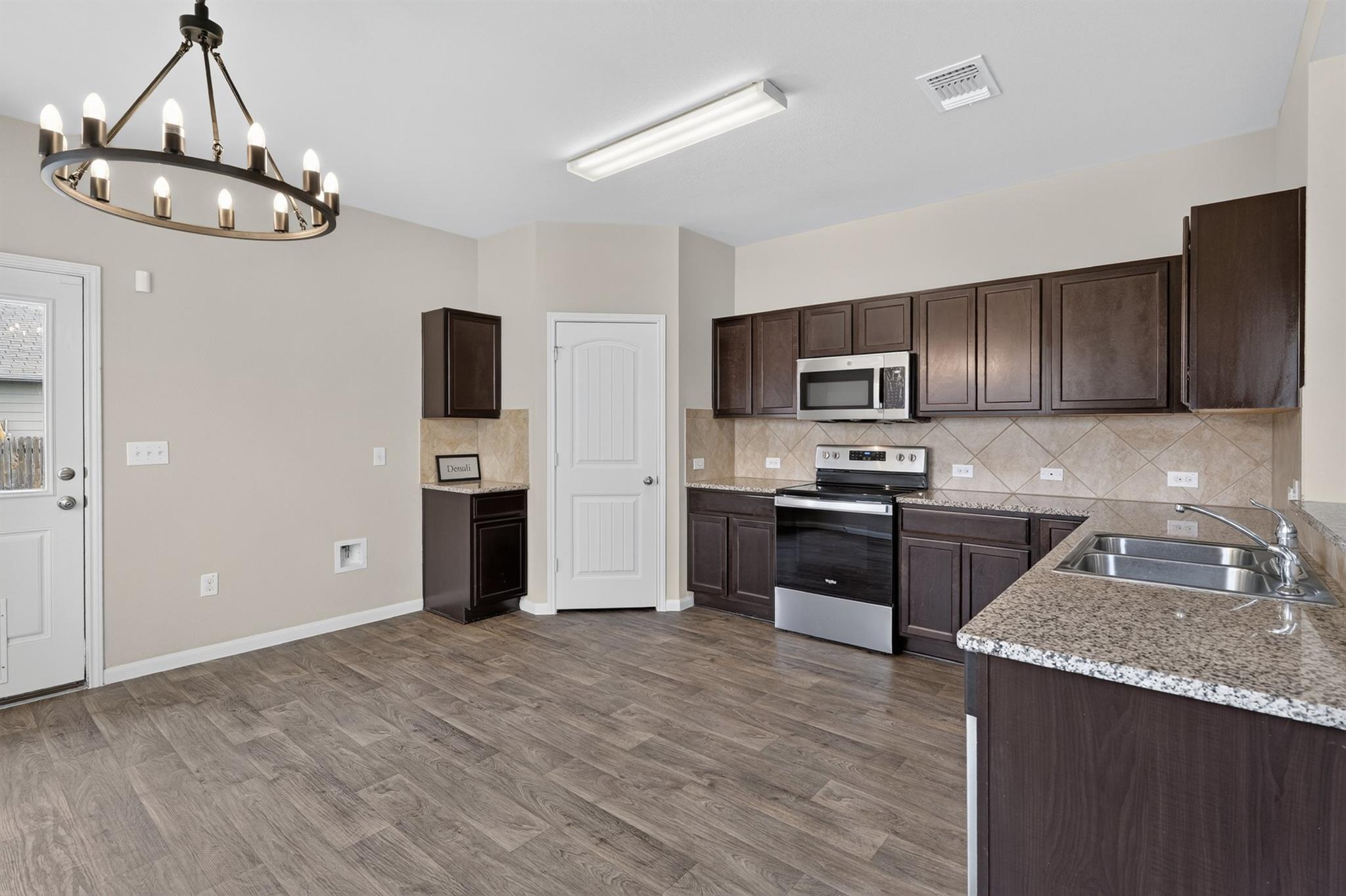 14513  Pernella Rd, photo 10