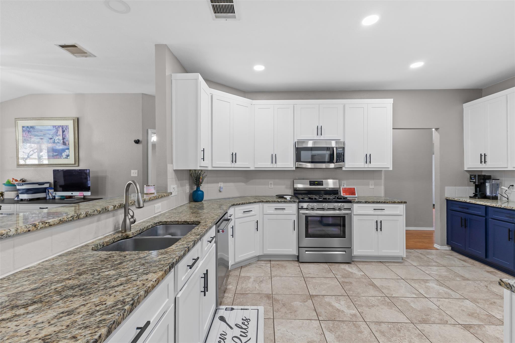 1022  Balanced Rock Pl, photo 9