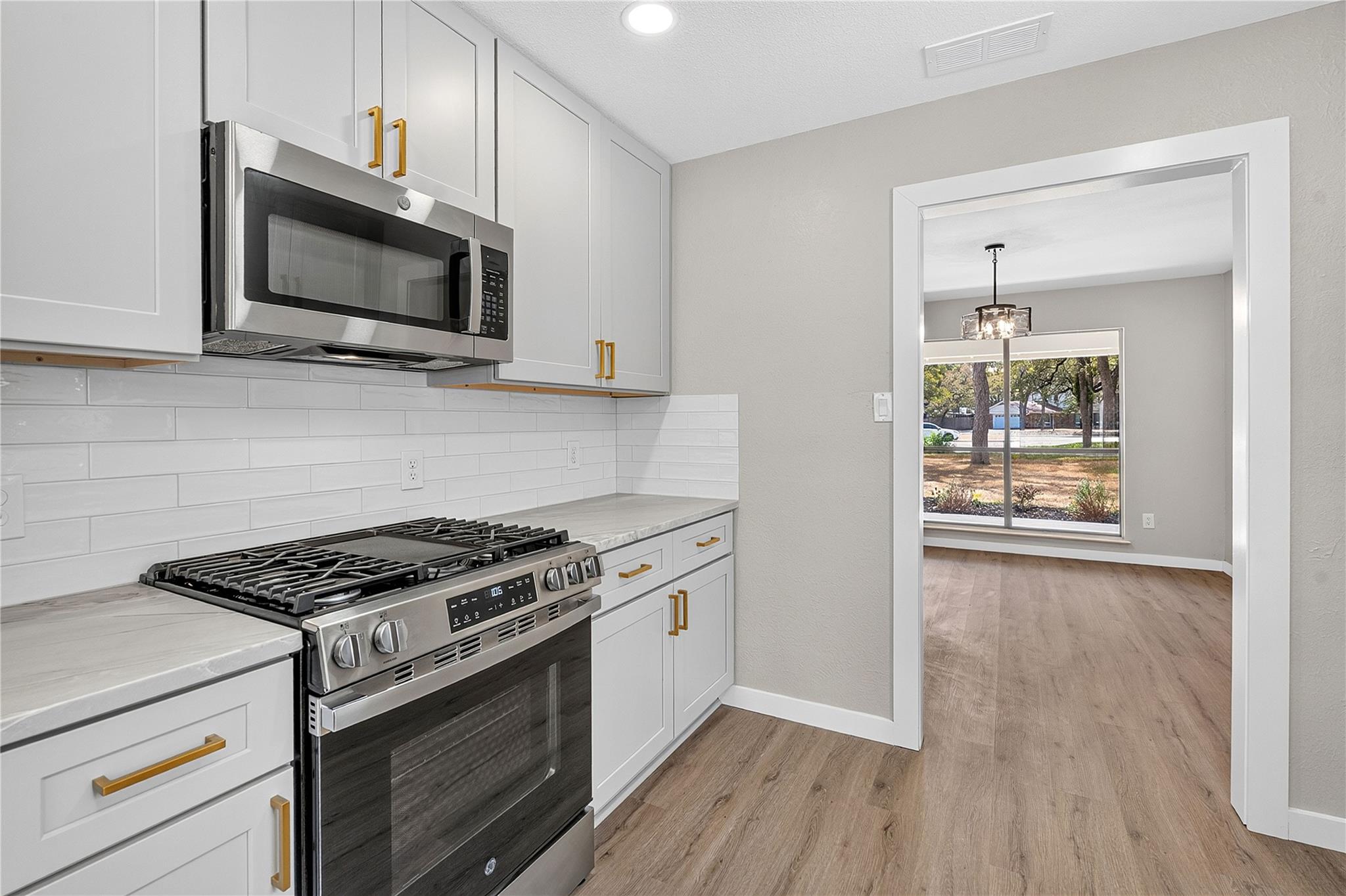 11202  Balcones Woods Cv, photo 11