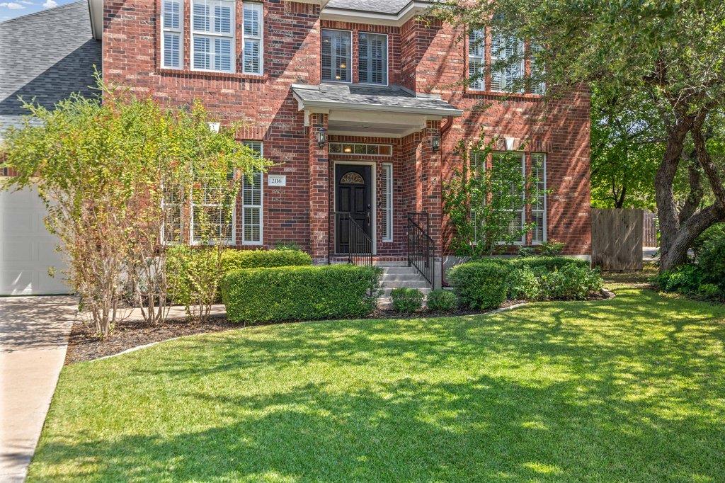 2116  Maidstone Cv, photo 3