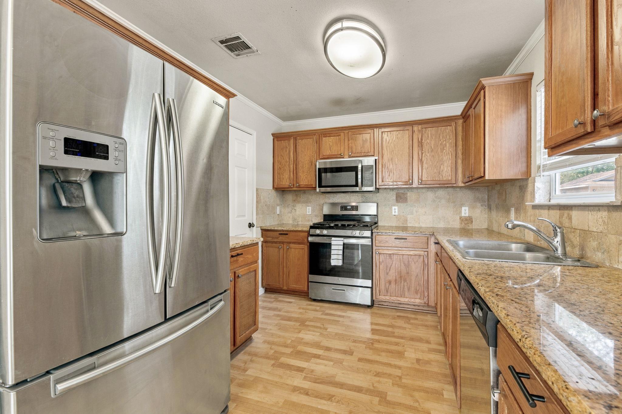 5801  McNaughton None N, photo 11