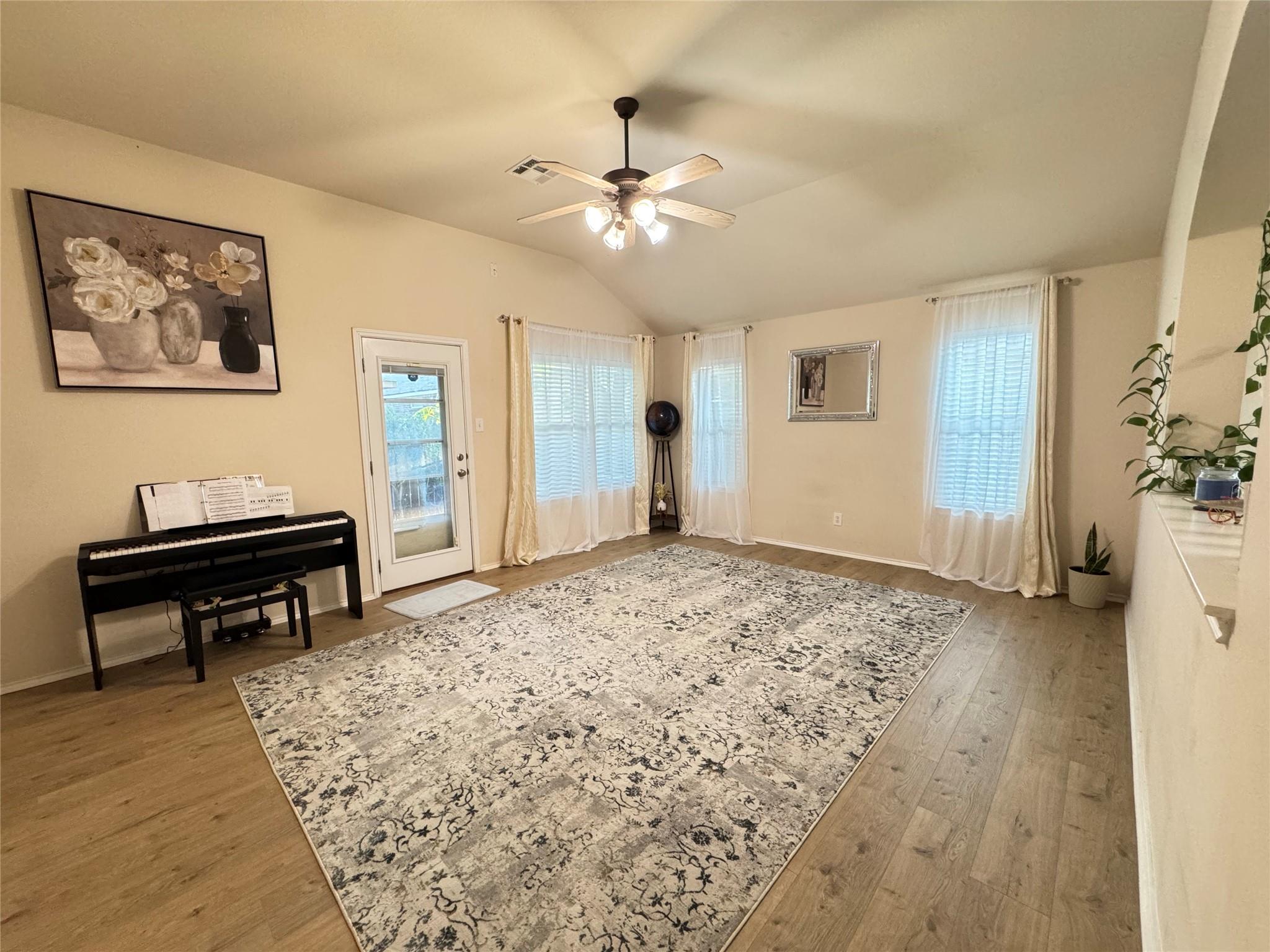 1829  Rachel Ln, photo 9