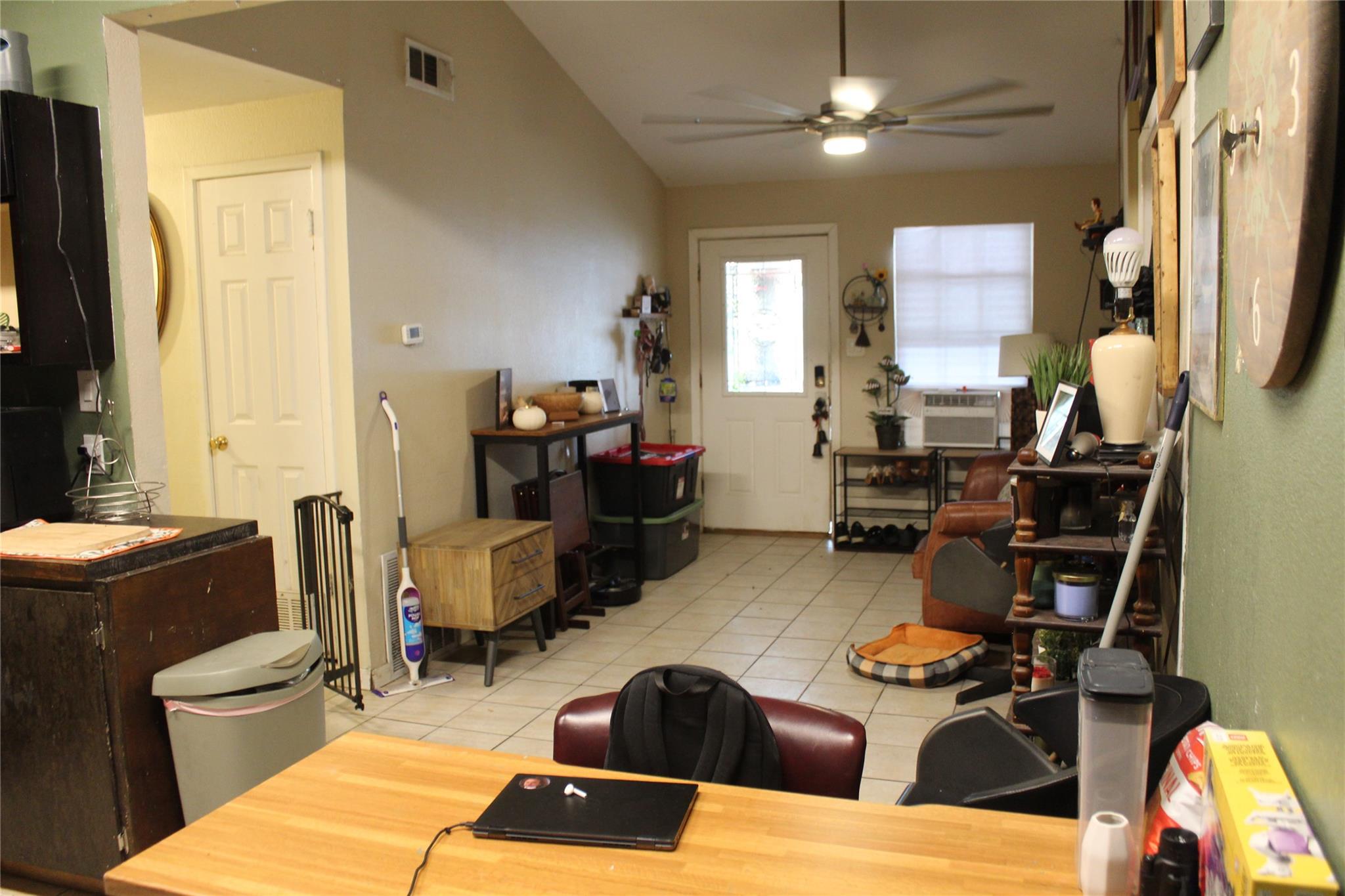 1113  Ebert Ave, photo 6