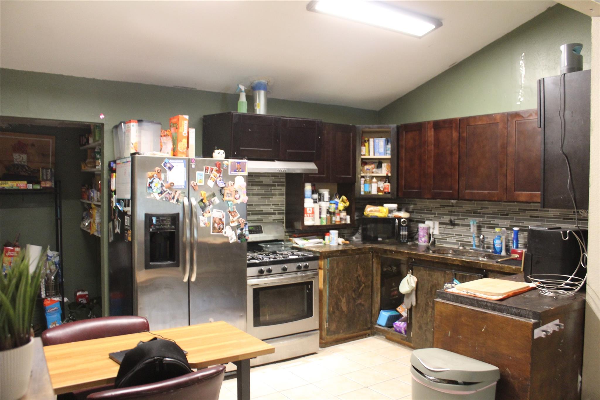 1113  Ebert Ave, photo 8