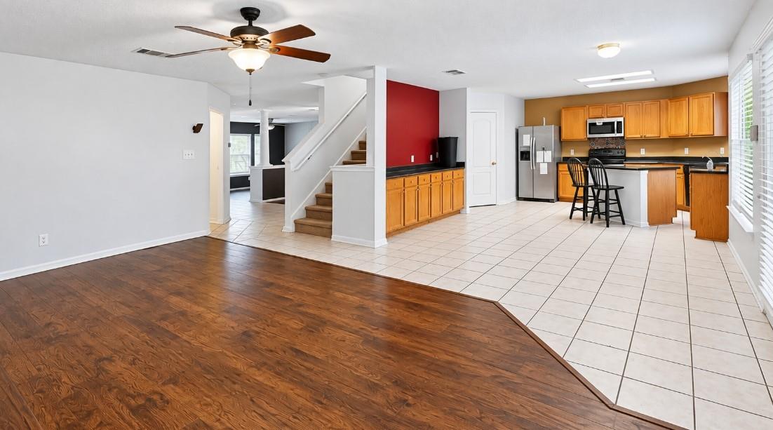 1112  Welch Way, photo 7