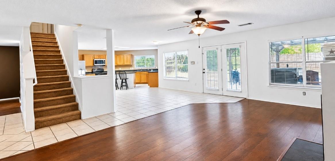 1112  Welch Way, photo 8