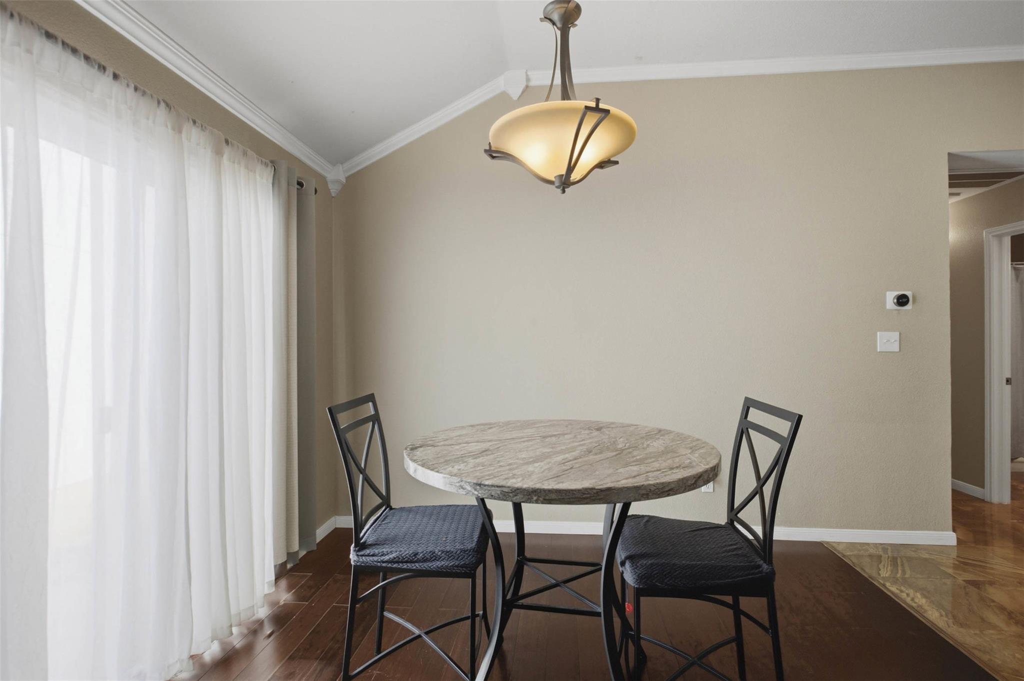 1522  Parkfield Cir, photo 11