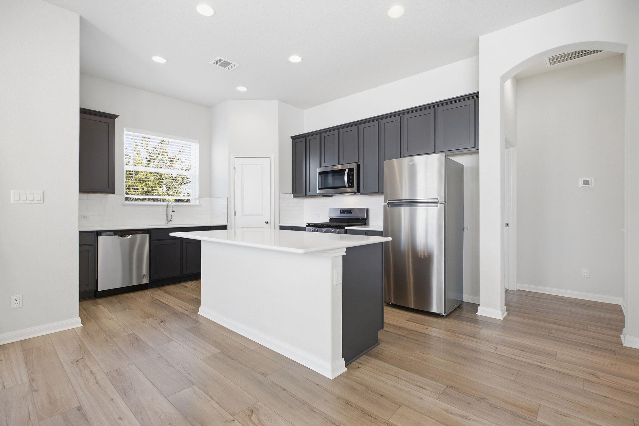 8648  Wellspring Loop, photo 6